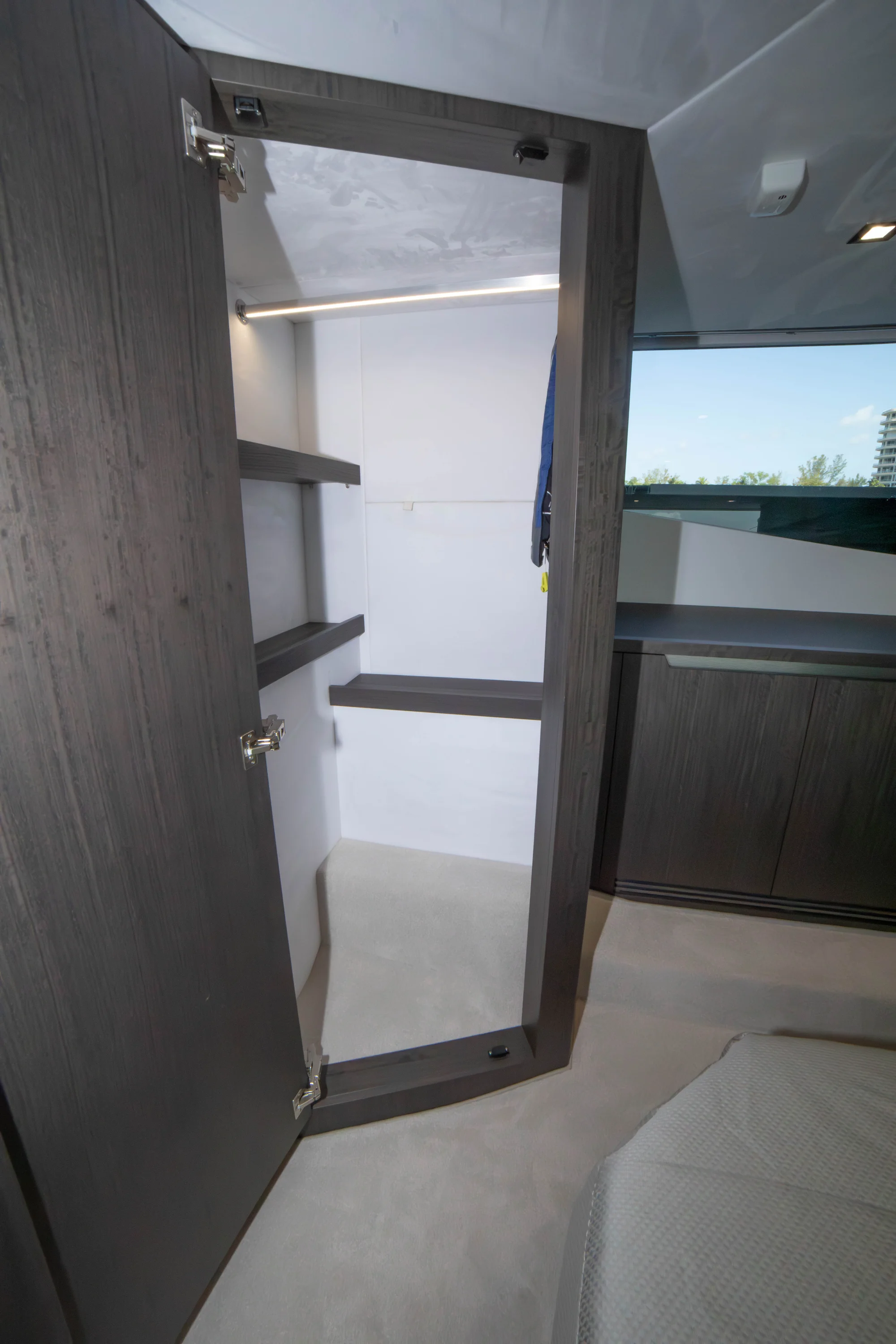 2024 Galeon 510 SKY Image Thumbnail #42