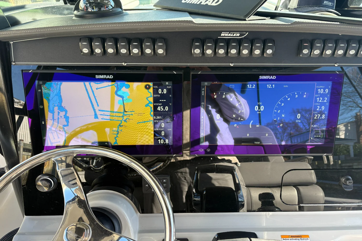 2024 Boston Whaler 330R Image Thumbnail #3