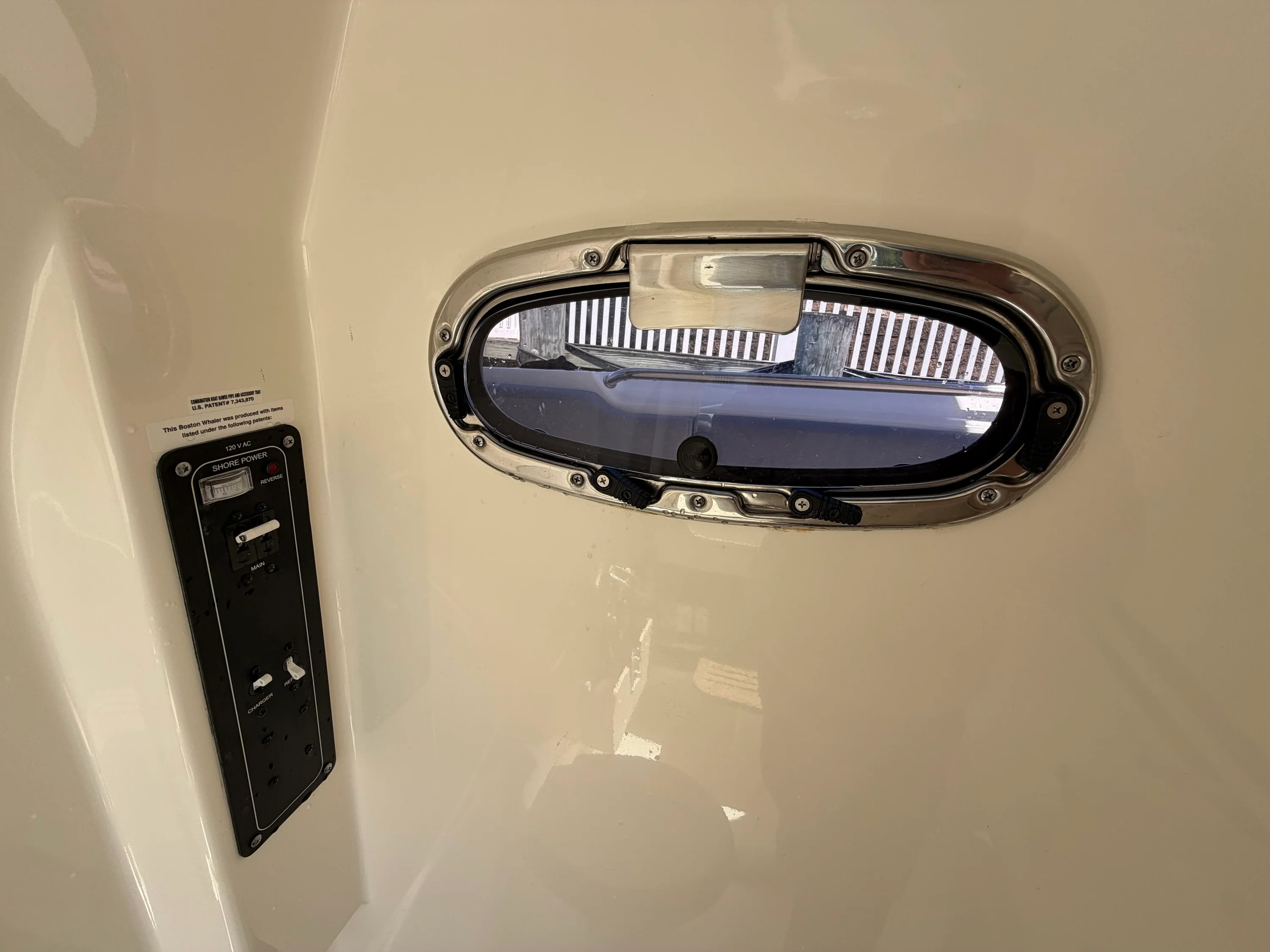 2024 Boston Whaler 330 OUTRAGE Image Thumbnail #32