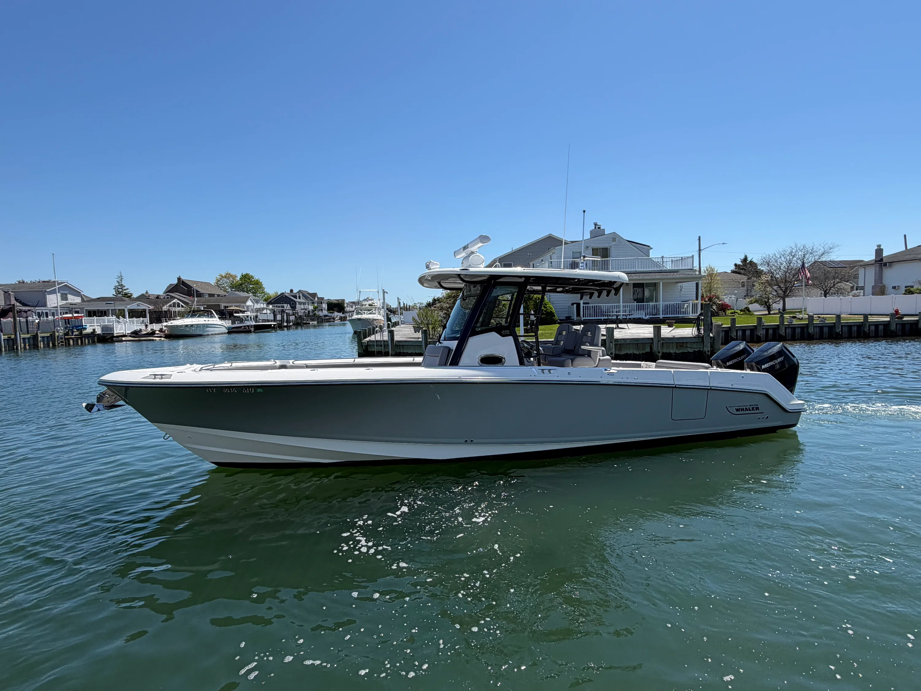 2024 Boston Whaler 330 OUTRAGE Image Thumbnail #0