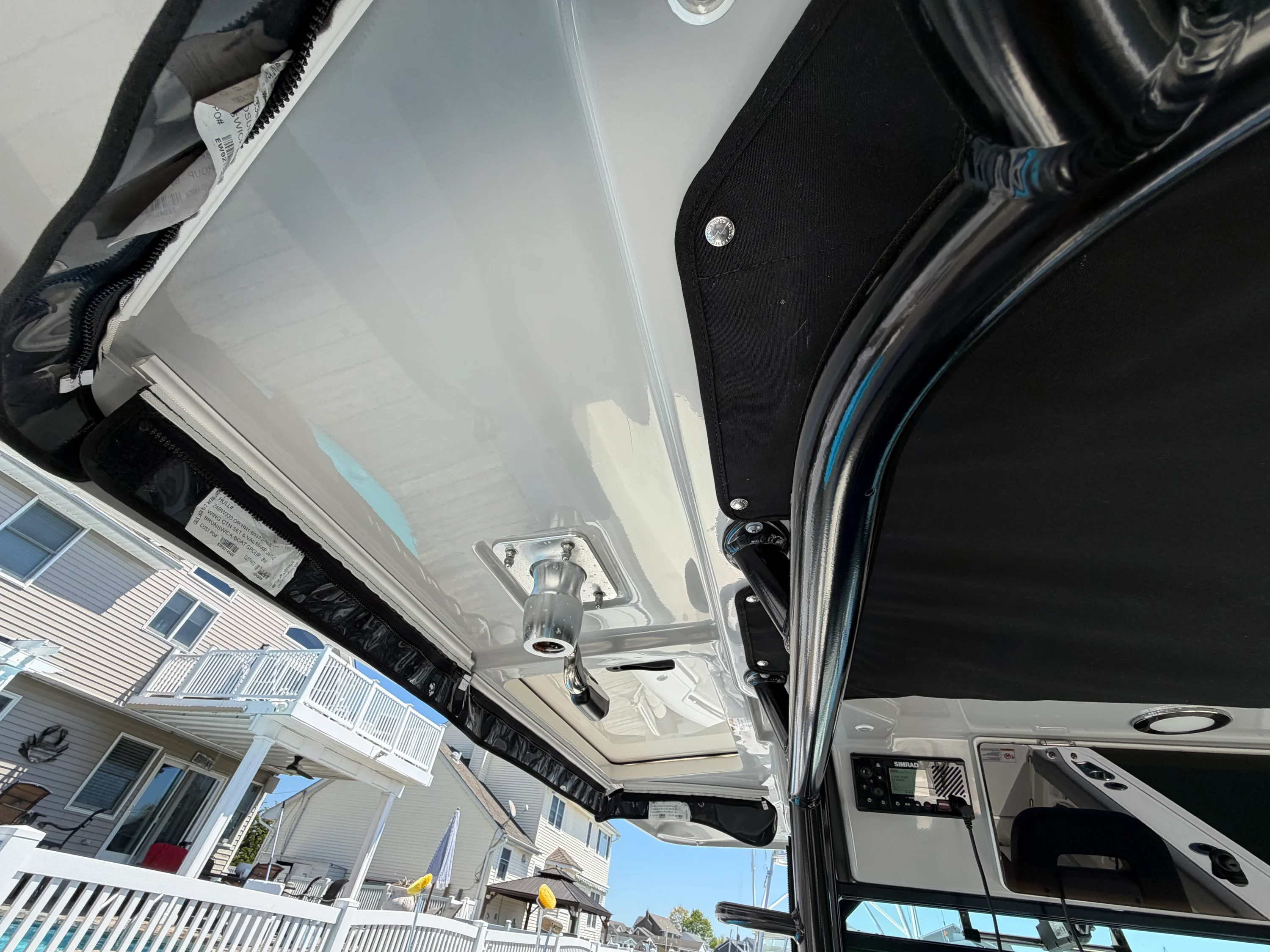 2024 Boston Whaler 330 OUTRAGE Image Thumbnail #24