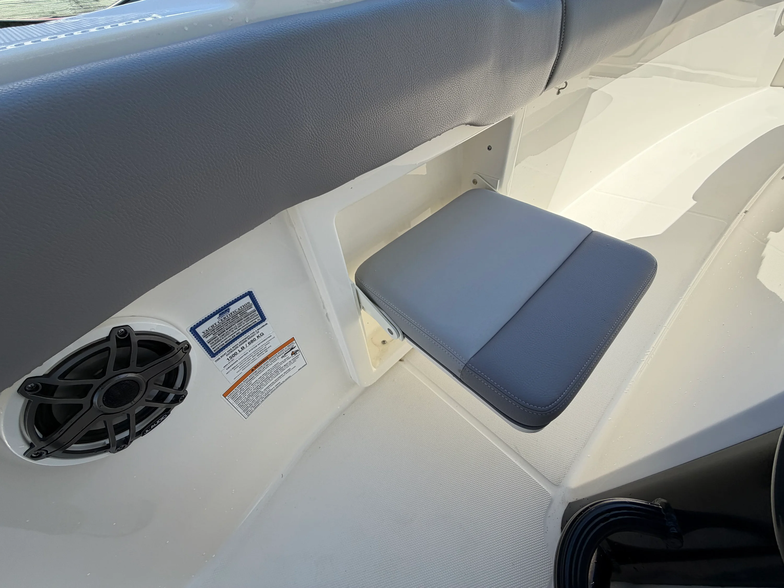 2024 Boston Whaler 330 OUTRAGE Image Thumbnail #40