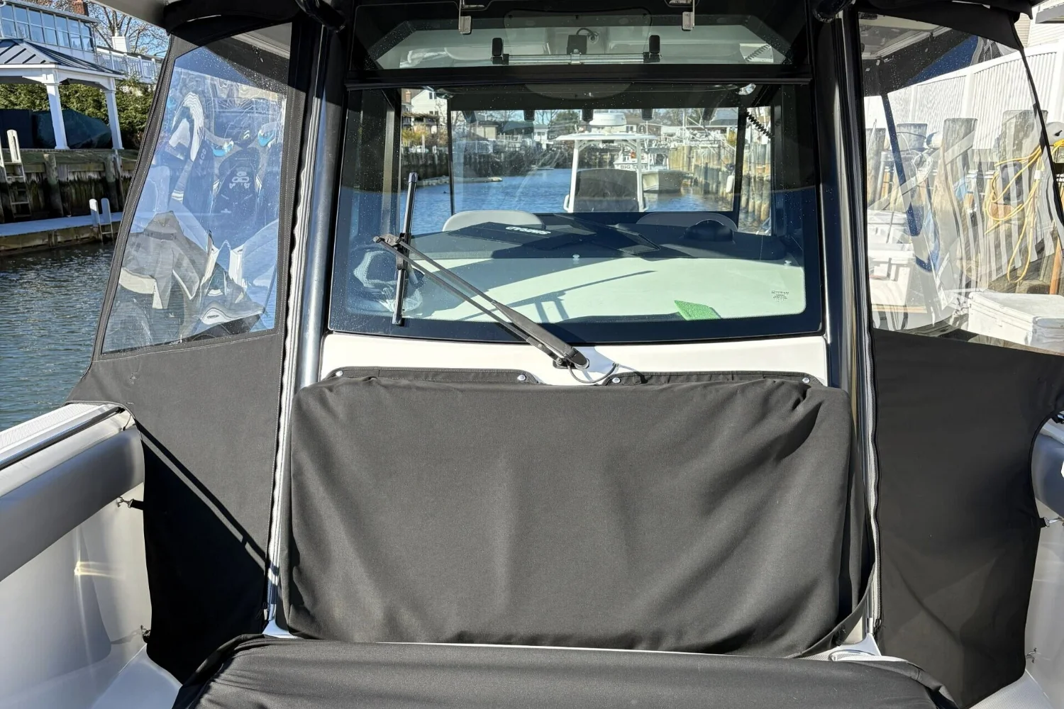 2024 Boston Whaler 330R Image Thumbnail #29