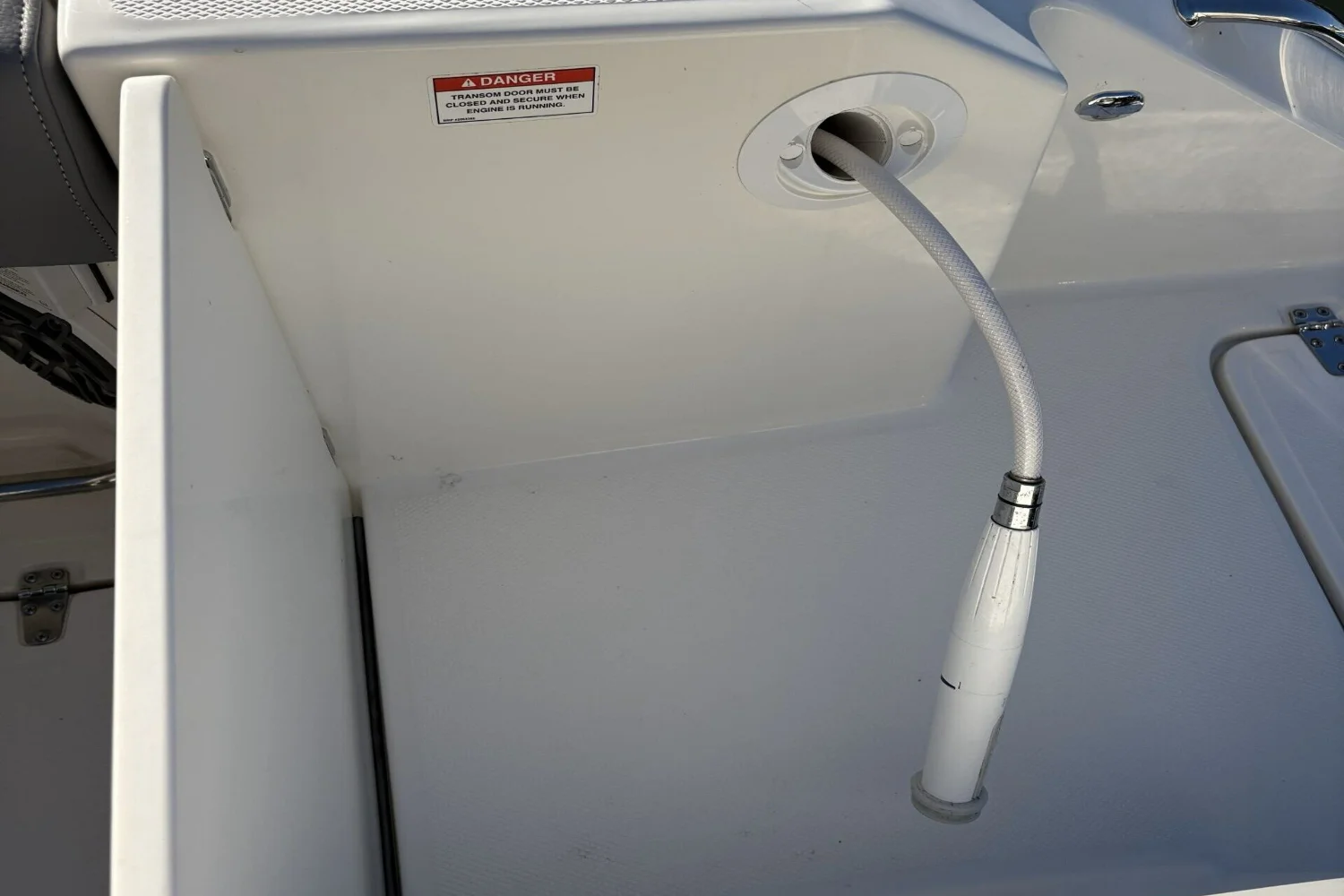 2024 Boston Whaler 330R Image Thumbnail #13