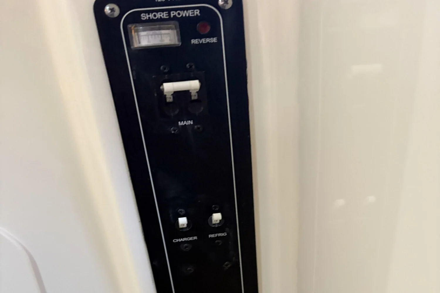 2024 Boston Whaler 330R Image Thumbnail #23