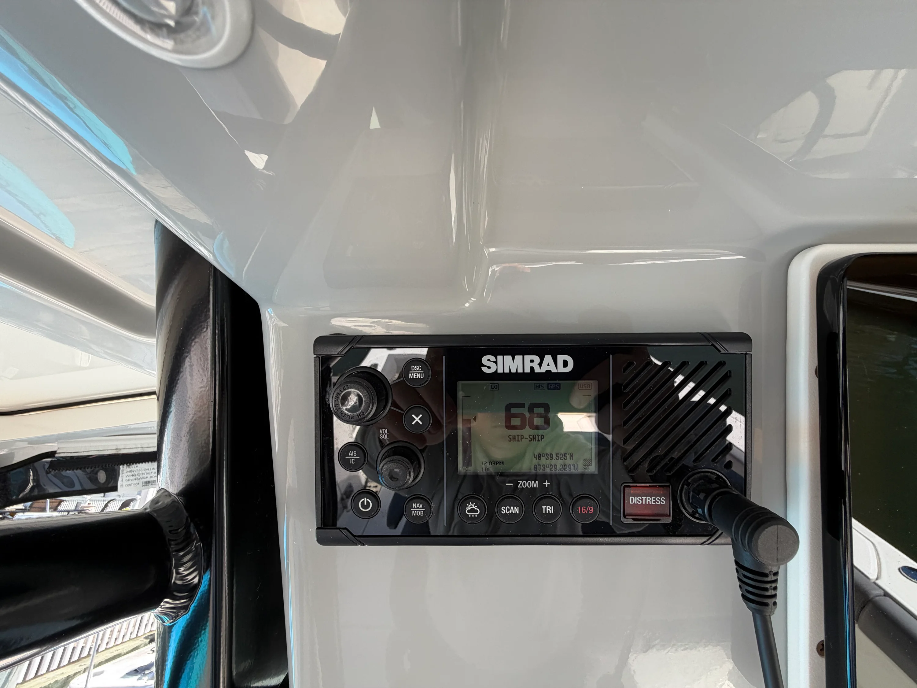 2024 Boston Whaler 330 OUTRAGE Image Thumbnail #25