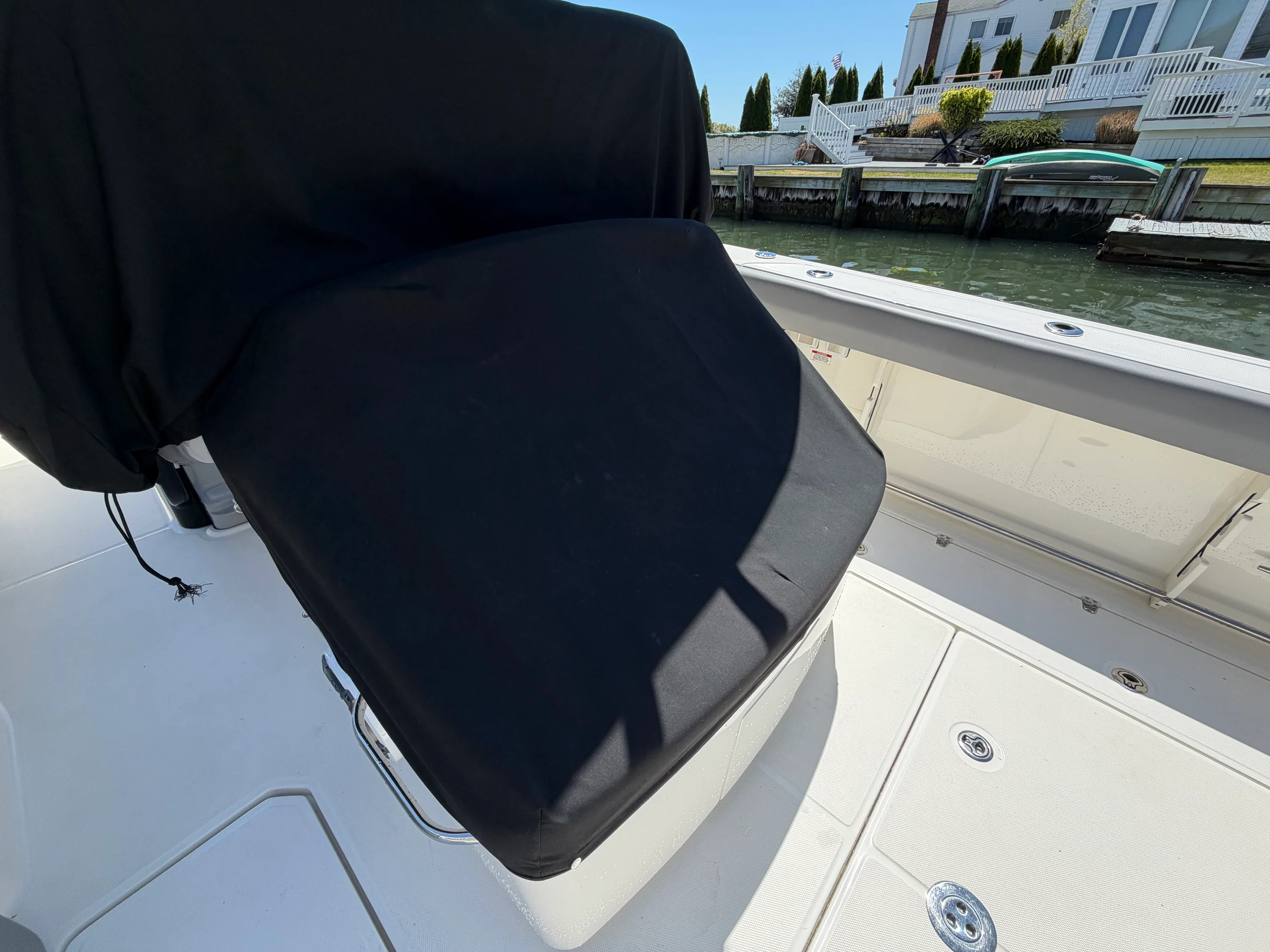 2024 Boston Whaler 330 OUTRAGE Image Thumbnail #47