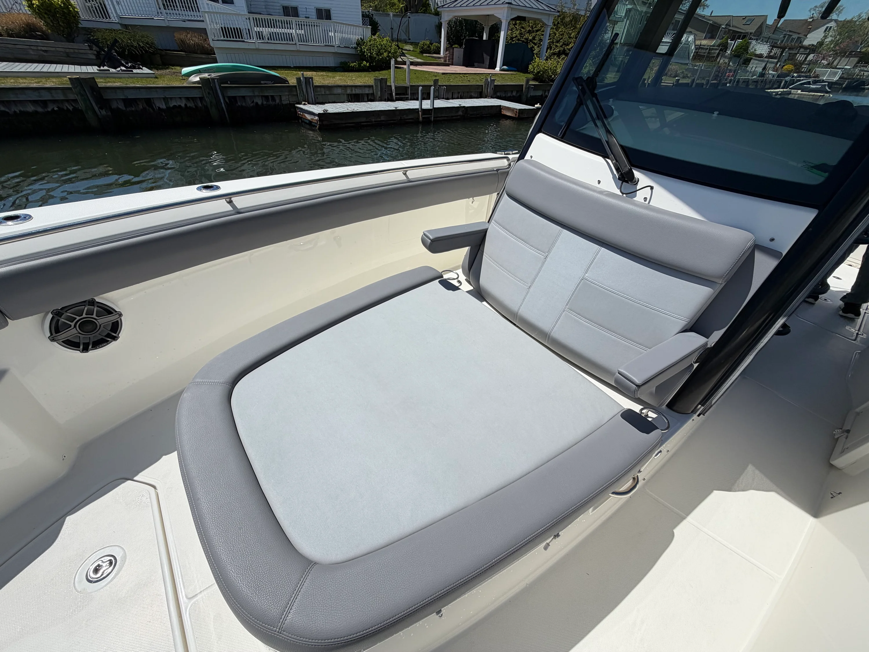 2024 Boston Whaler 330 OUTRAGE Image Thumbnail #36