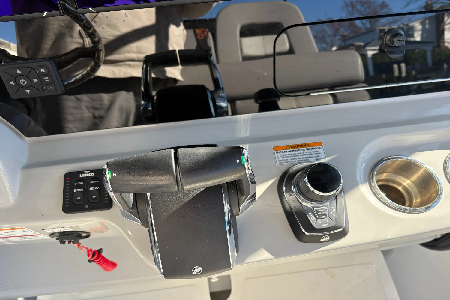 2024 Boston Whaler 330R Image Thumbnail #5