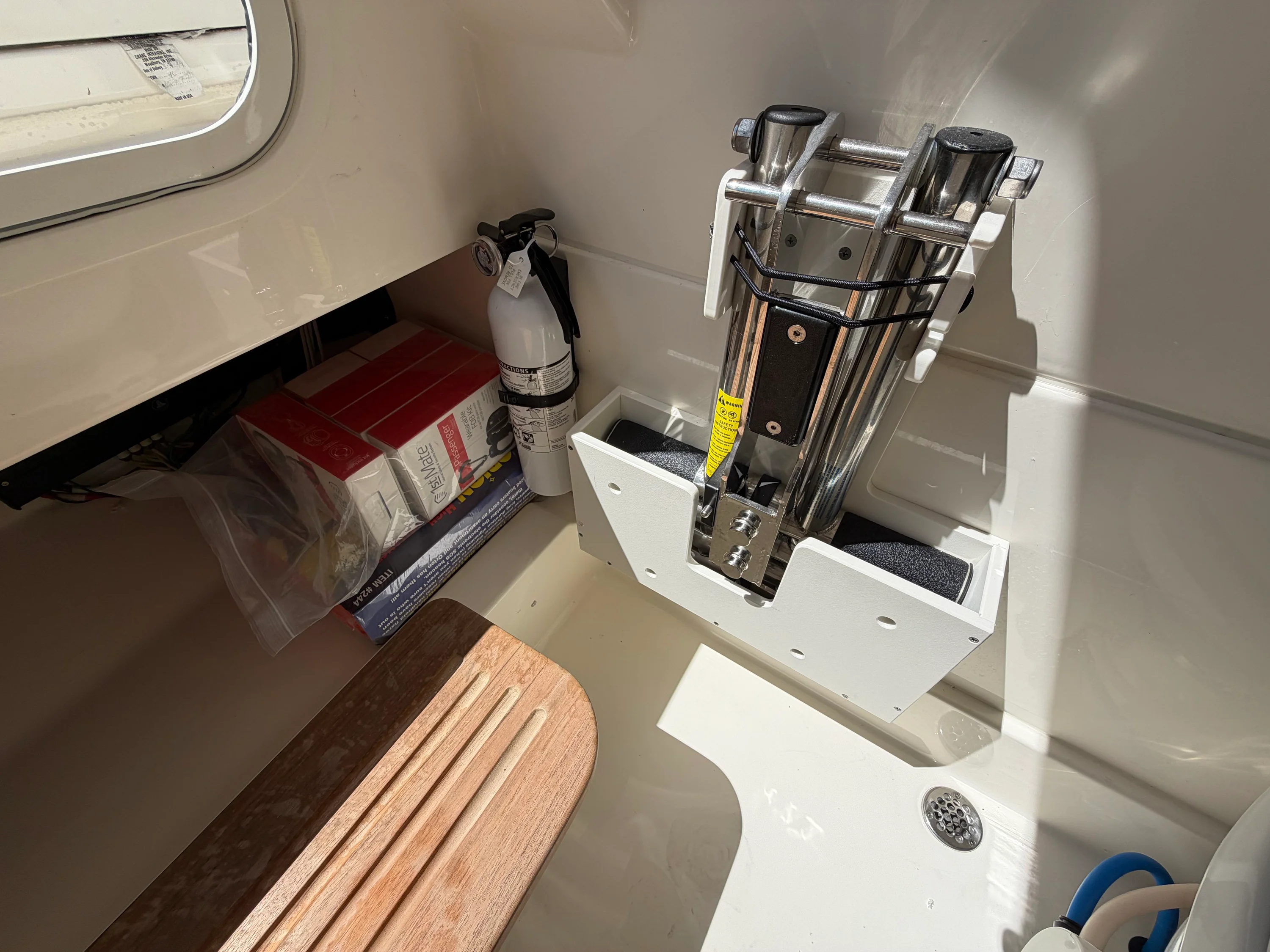 2024 Boston Whaler 330 OUTRAGE Image Thumbnail #30