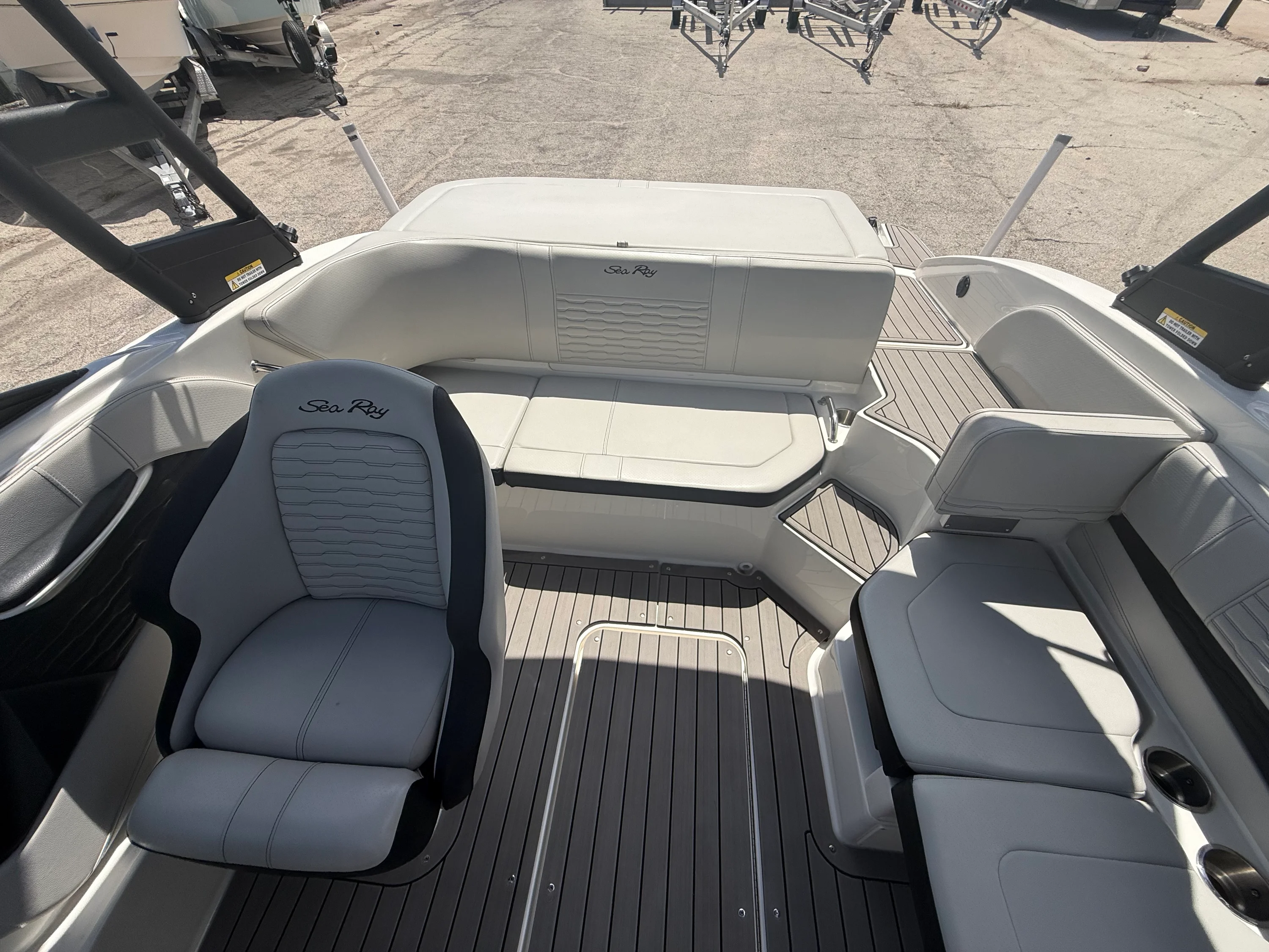 2022 Sea Ray 190 SPX Image Thumbnail #14