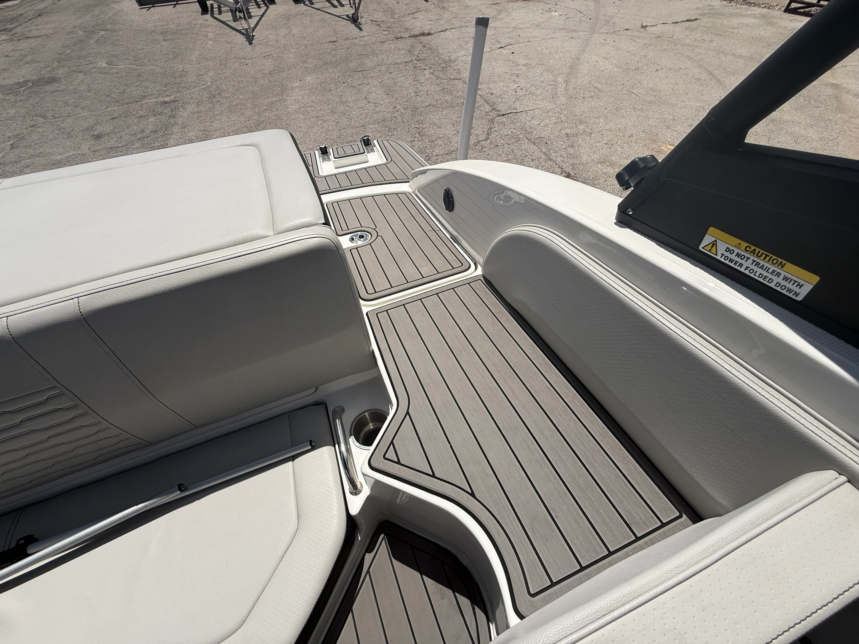 2022 Sea Ray 190 SPX Image Thumbnail #13