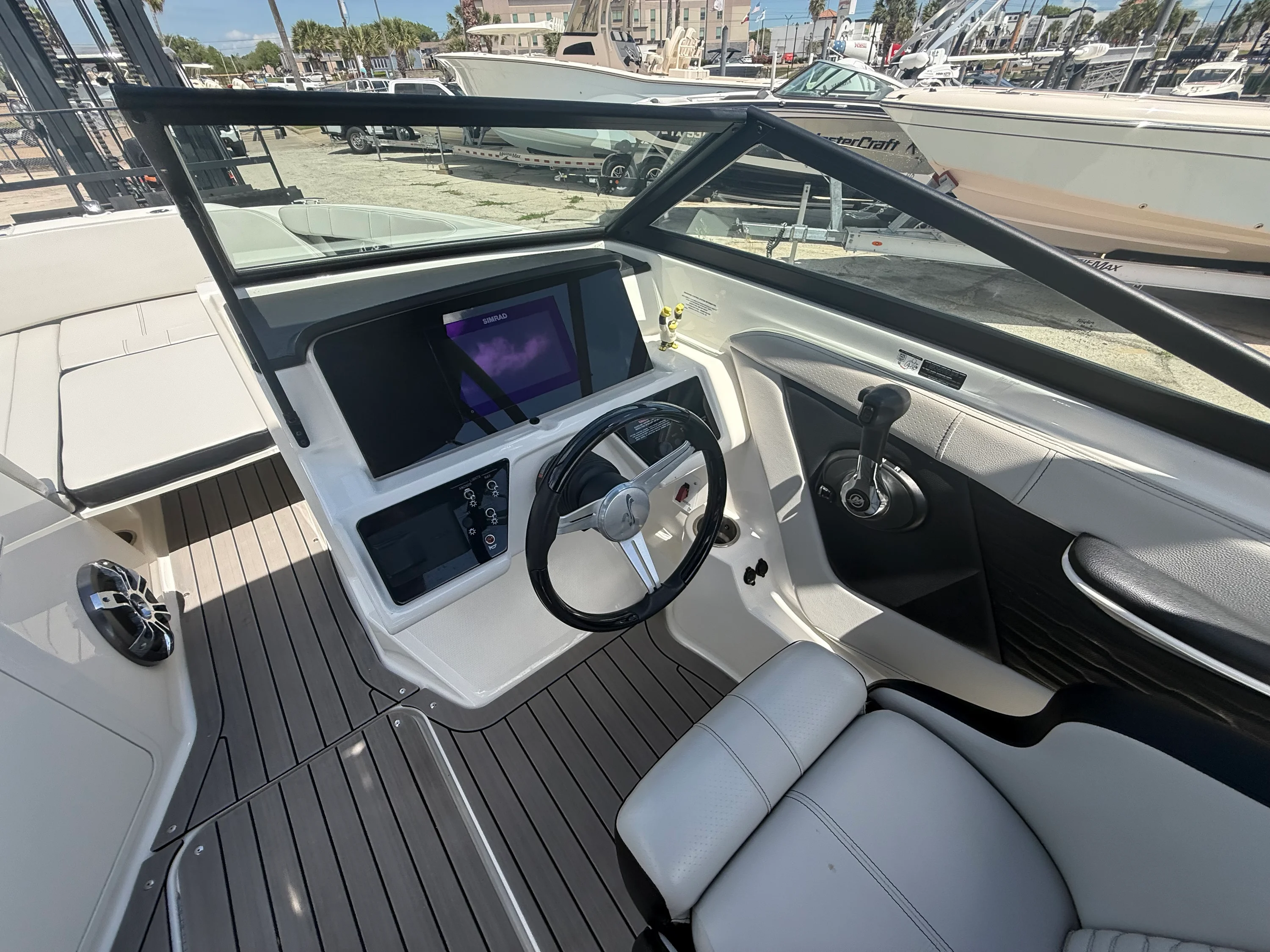 2022 Sea Ray 190 SPX Image Thumbnail #18