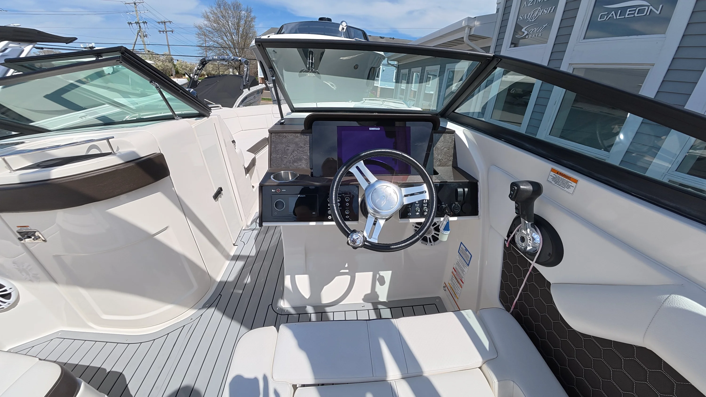 2020 Sea Ray SDX 270 Outboard Image Thumbnail #19