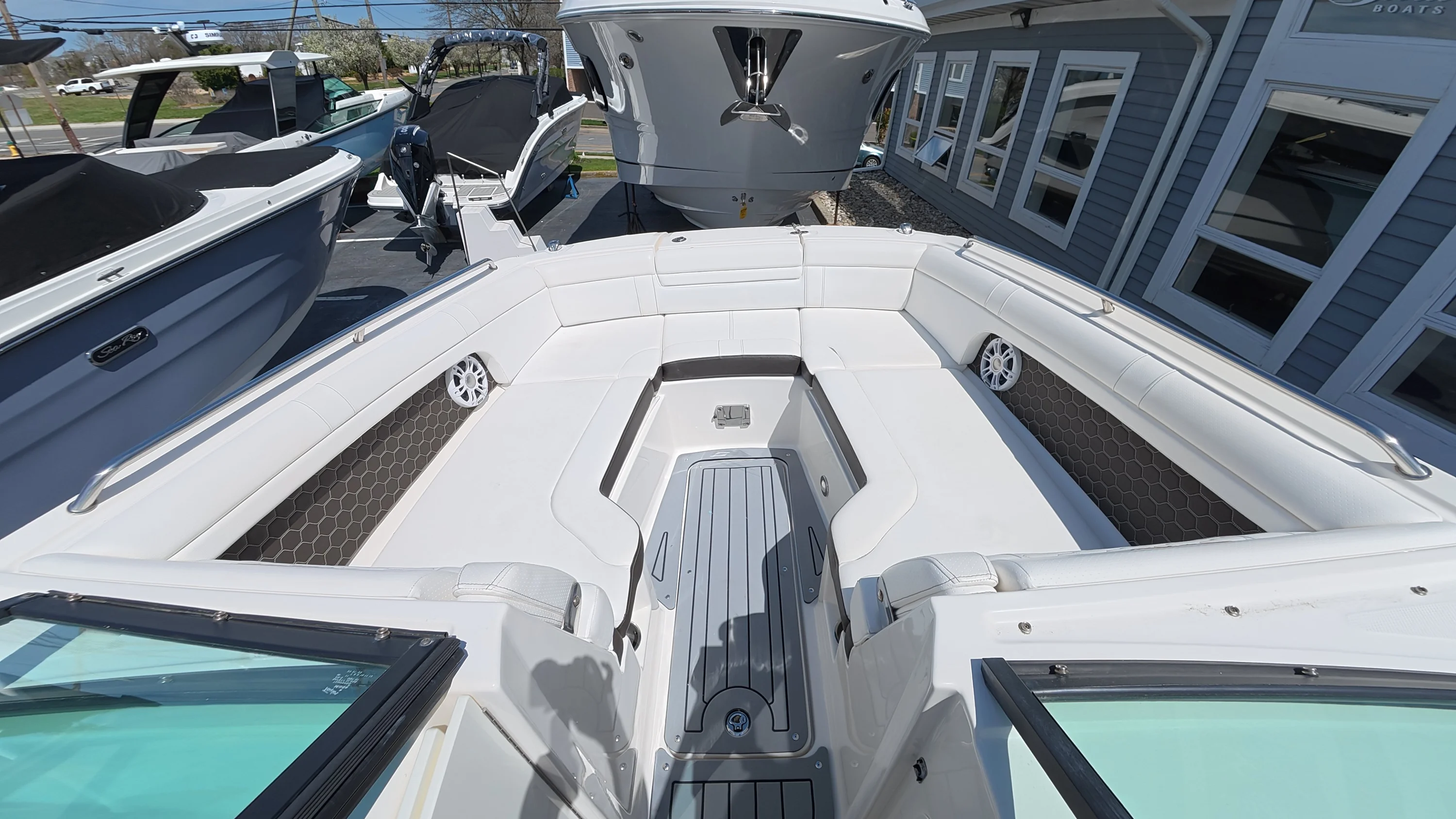 2020 Sea Ray SDX 270 Outboard Image Thumbnail #24