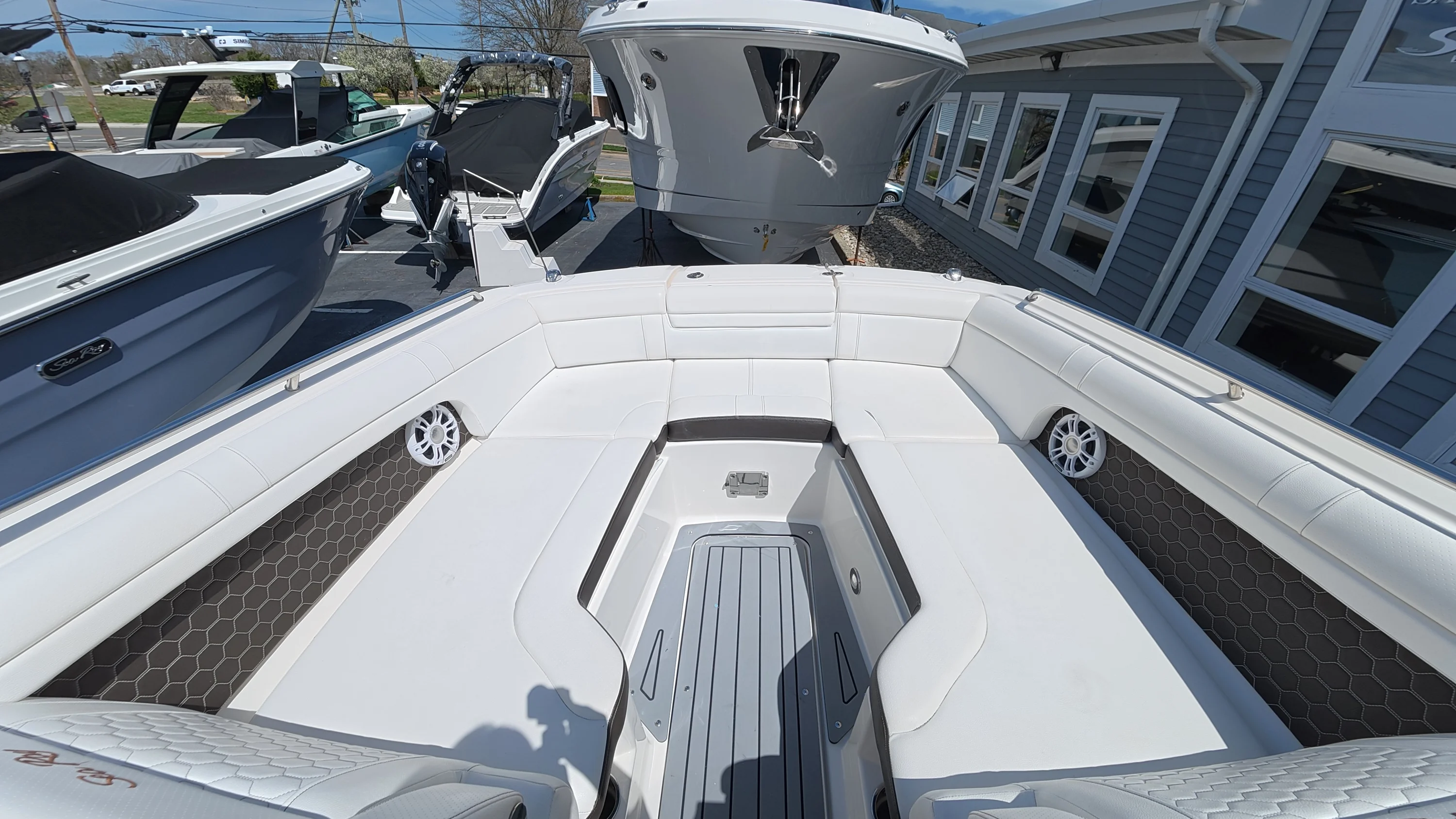 2020 Sea Ray SDX 270 Outboard Image Thumbnail #25