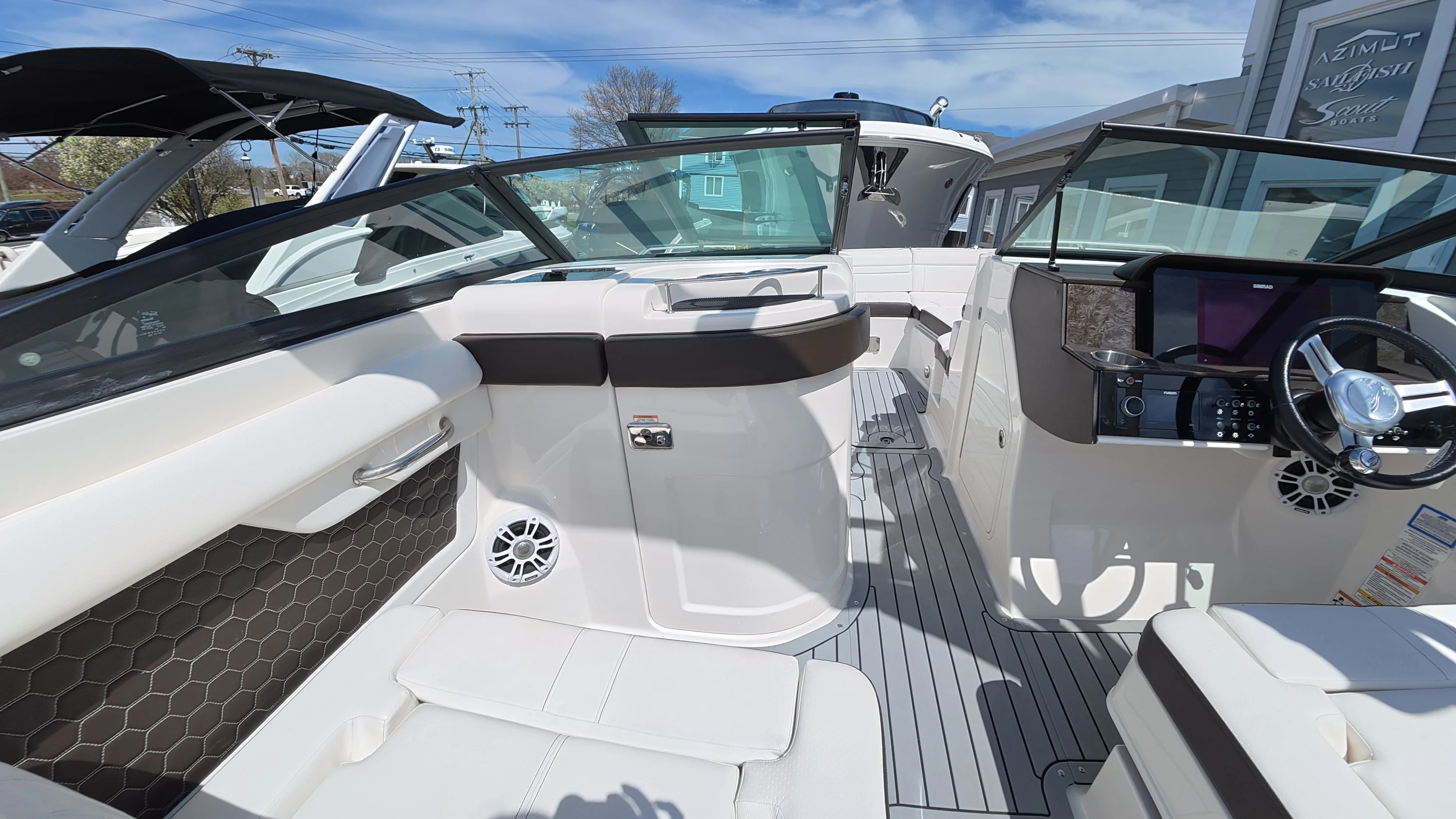 2020 Sea Ray SDX 270 Outboard Image Thumbnail #21