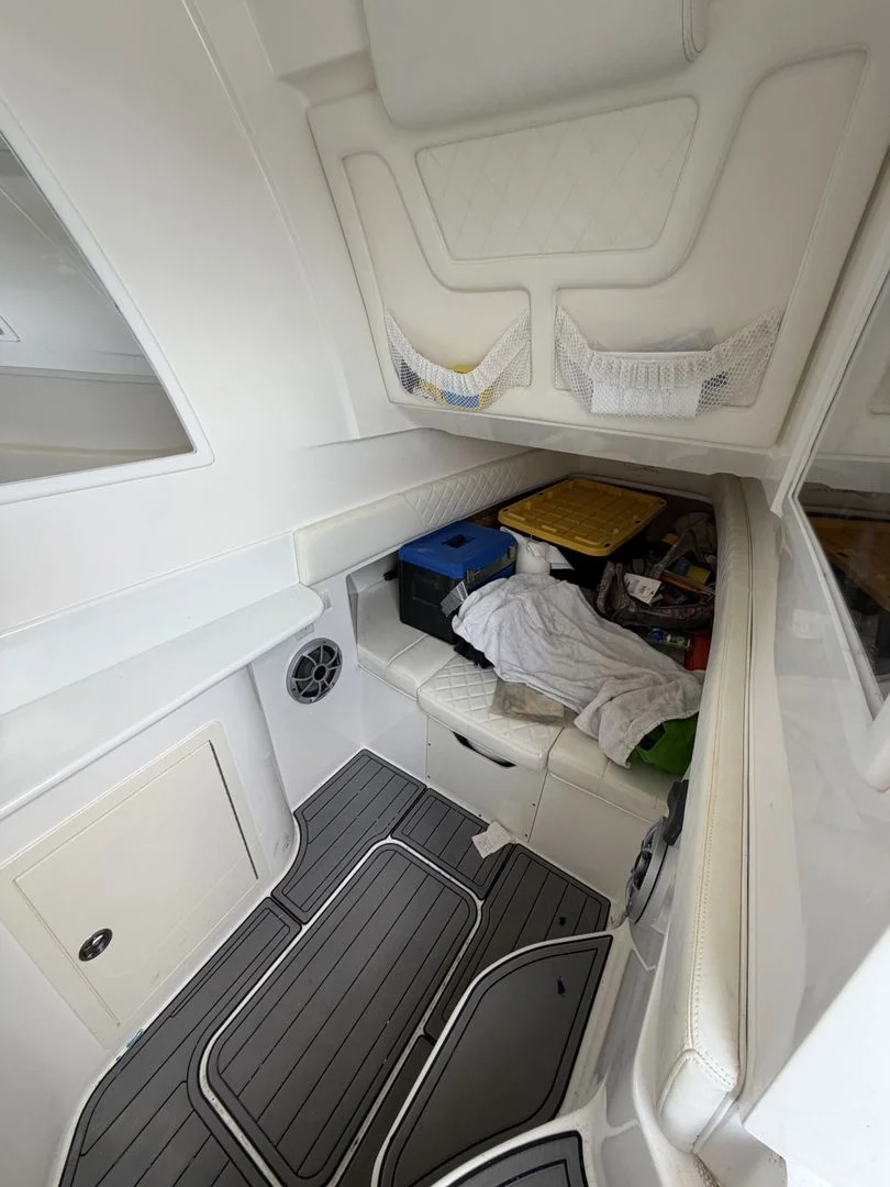 2018 Black Water 43 SPORTFISH Image Thumbnail #39