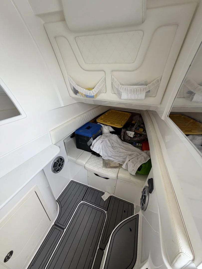 2018 Black Water 43 SPORTFISH Image Thumbnail #41