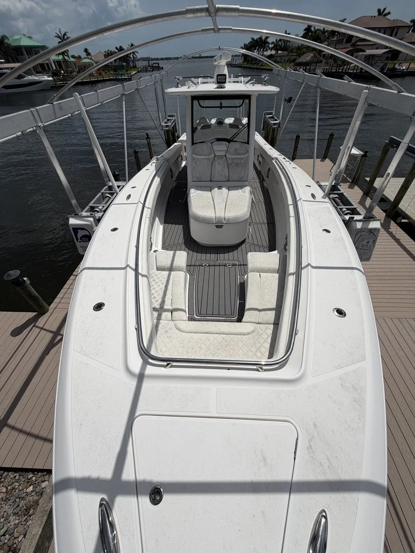 2018 Black Water 43 SPORTFISH Image Thumbnail #29