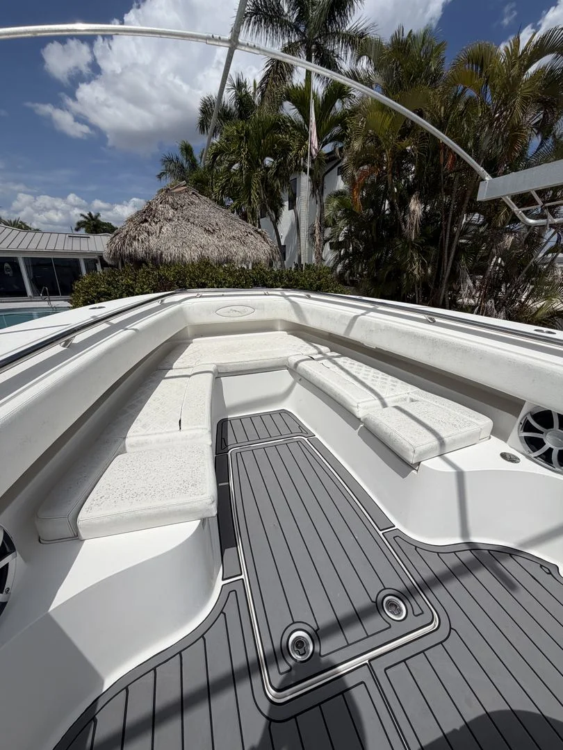 2018 Black Water 43 SPORTFISH Image Thumbnail #26