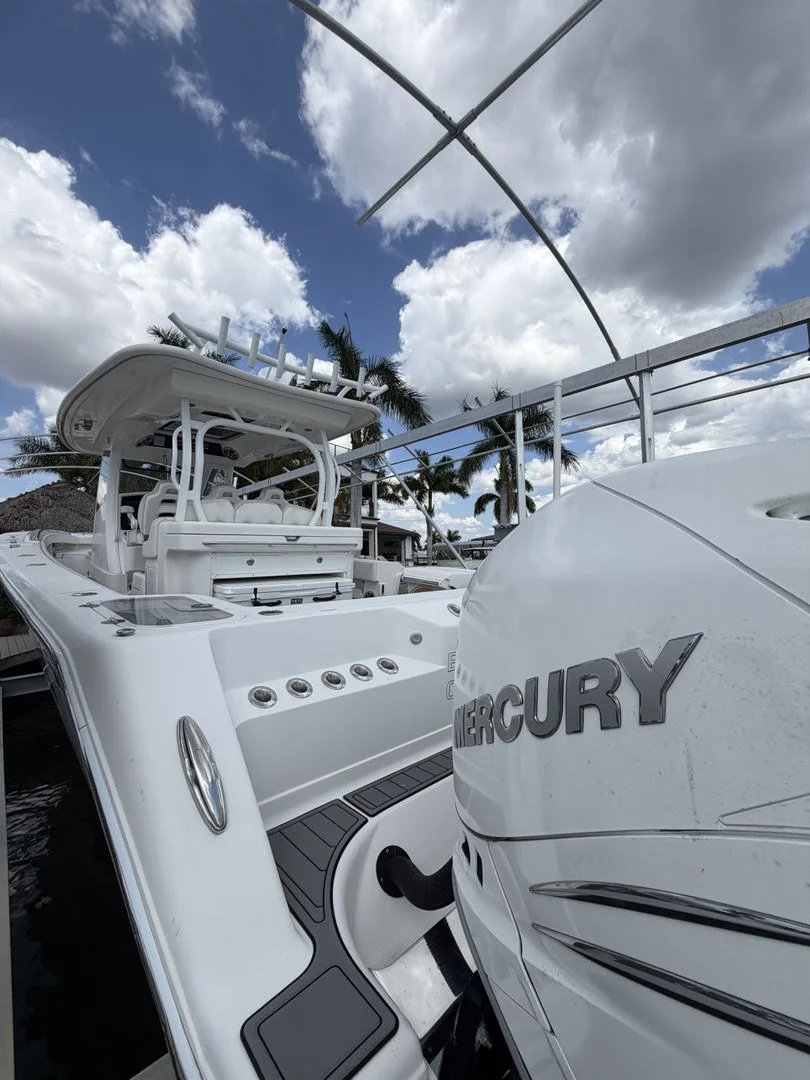 2018 Black Water 43 SPORTFISH Image Thumbnail #51