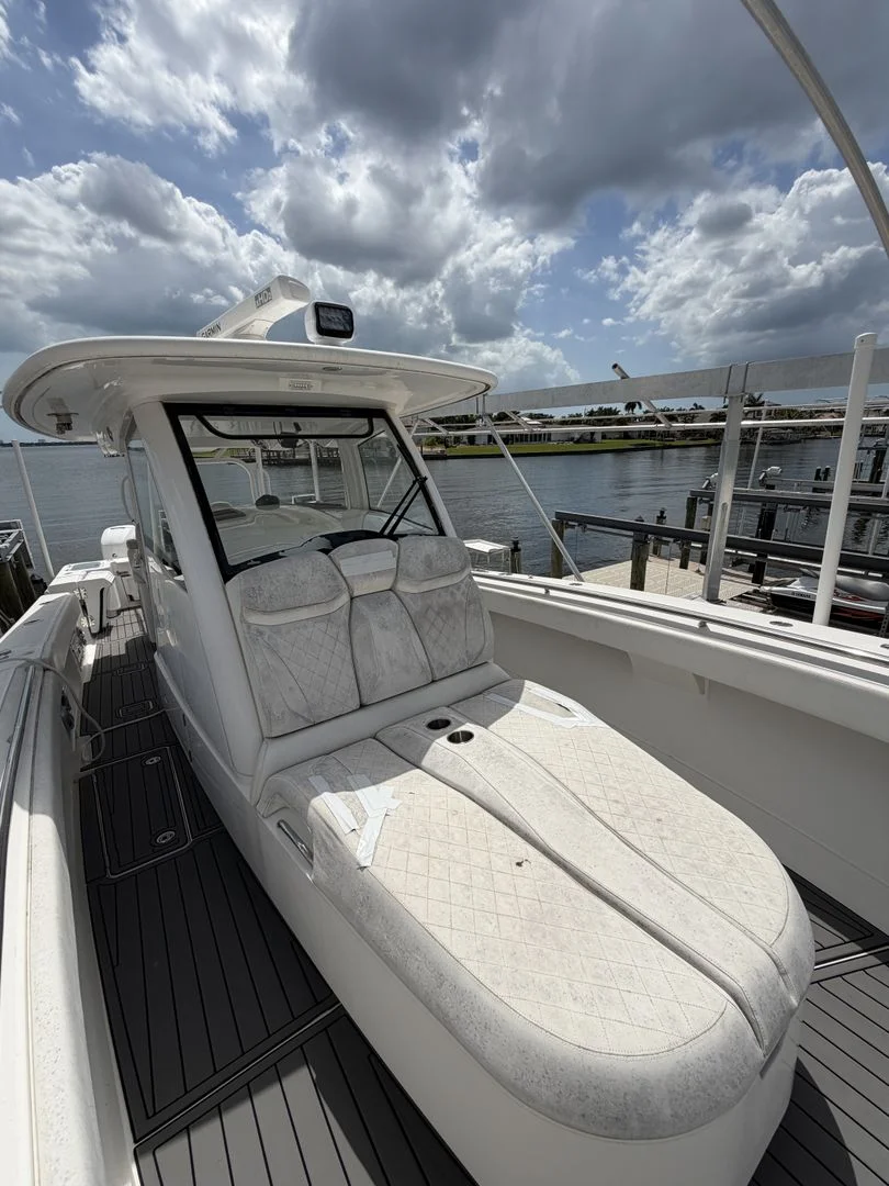 2018 Black Water 43 SPORTFISH Image Thumbnail #31