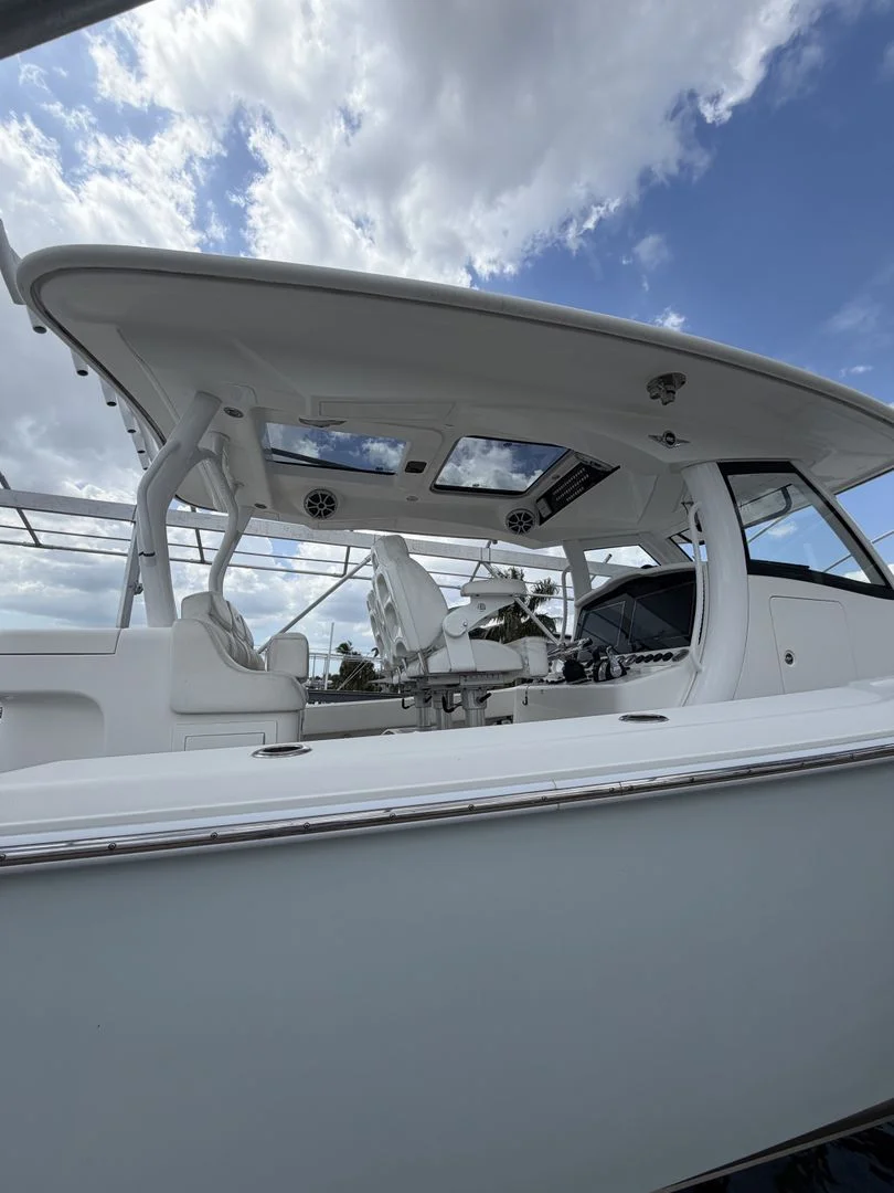 2018 Black Water 43 SPORTFISH Image Thumbnail #47