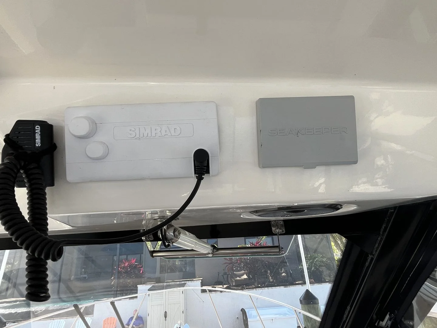 2023 Boston Whaler 325 CONQUEST Image Thumbnail #23