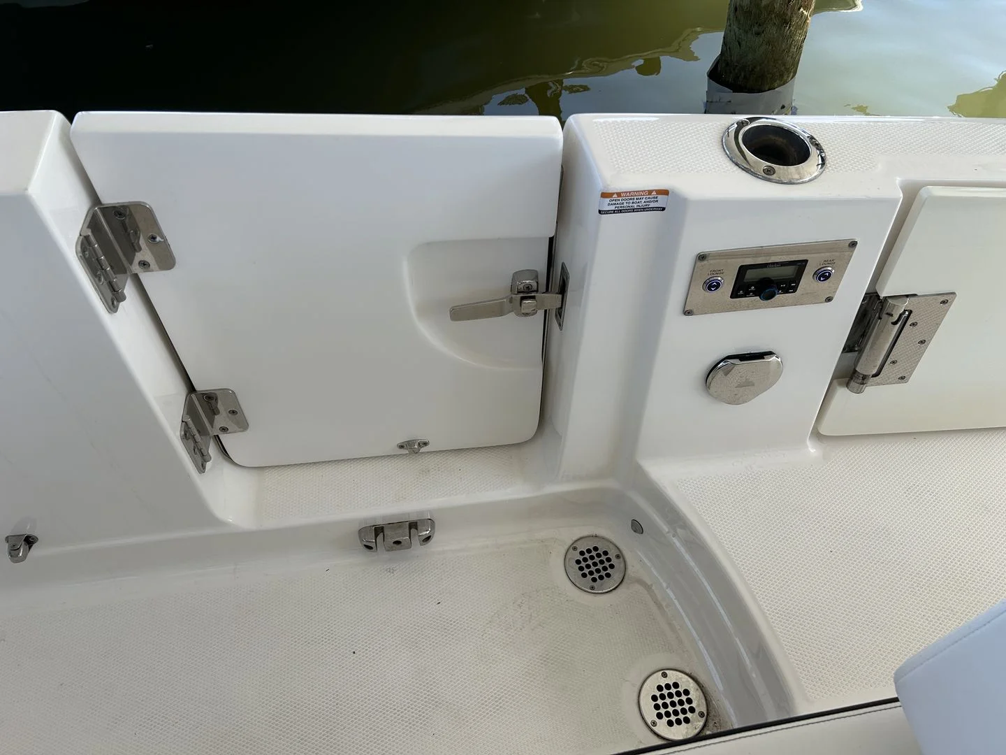 2023 Chaparral 300 OSX Image Thumbnail #14