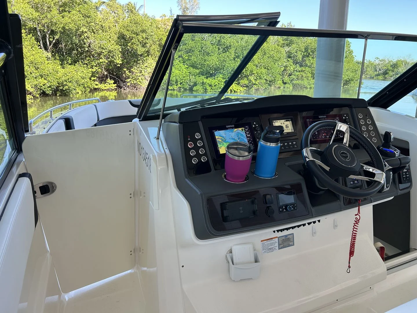 2023 Chaparral 300 OSX Image Thumbnail #15