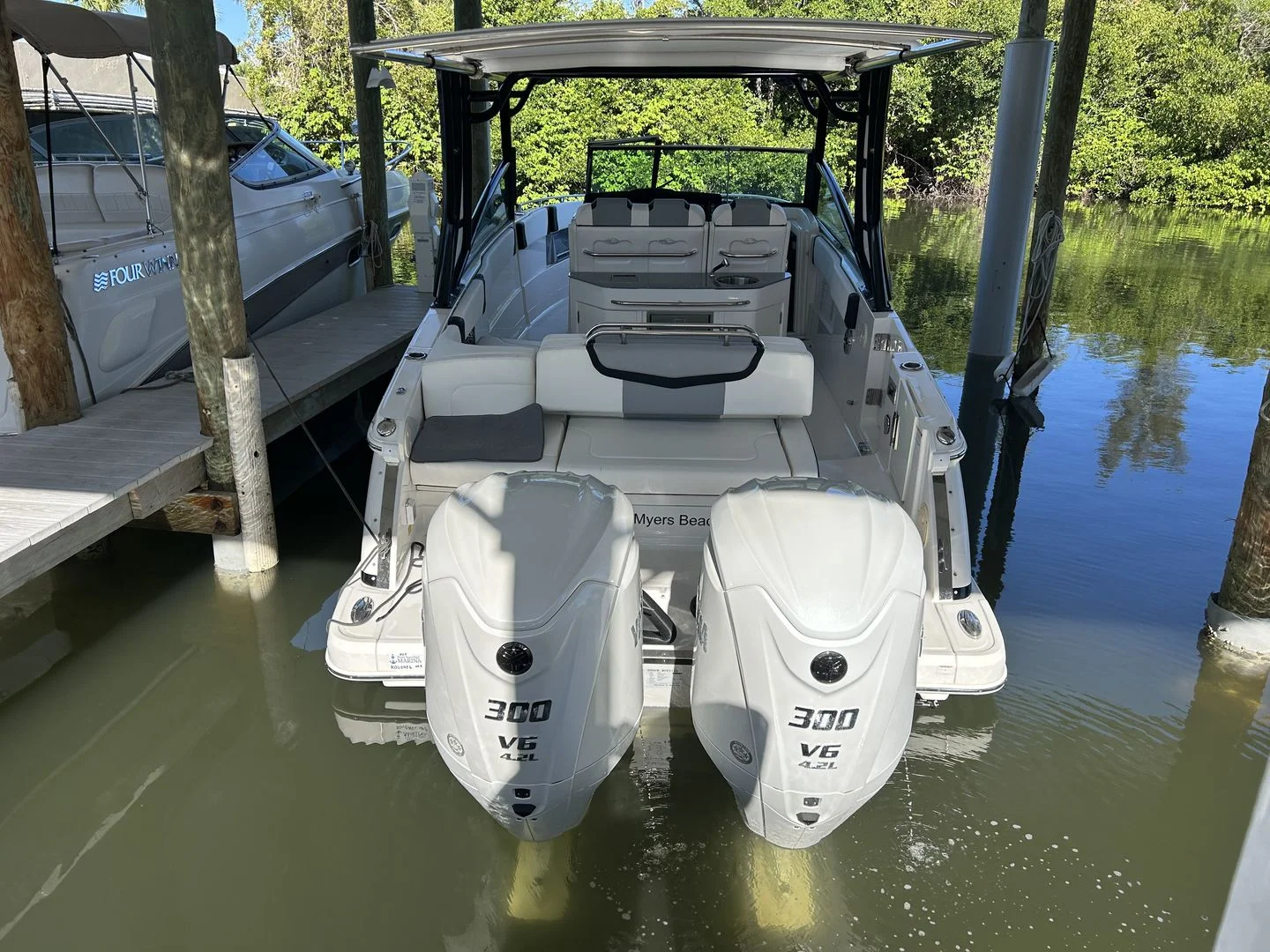 2023 Chaparral 300 OSX Image Thumbnail #3