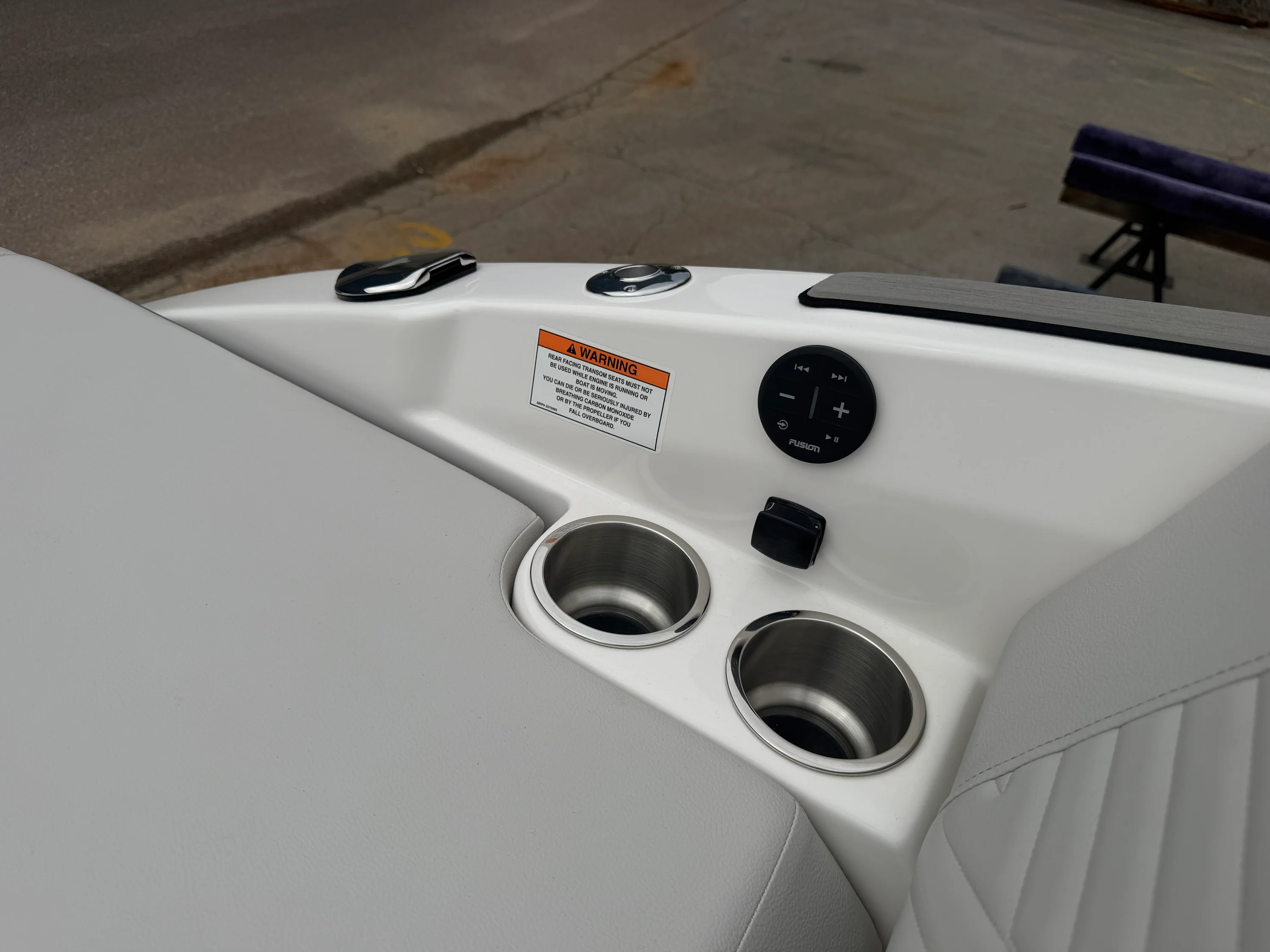 2026 Sea Ray SDX 250 Surf Image Thumbnail #18
