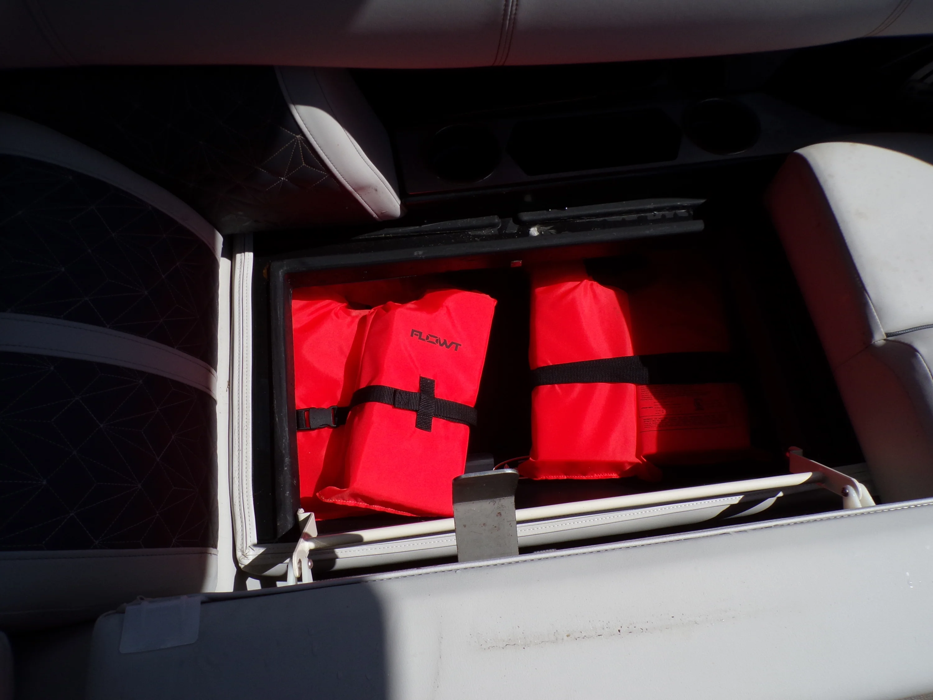 2022 Harris GRAND MARINER 23 Image Thumbnail #10