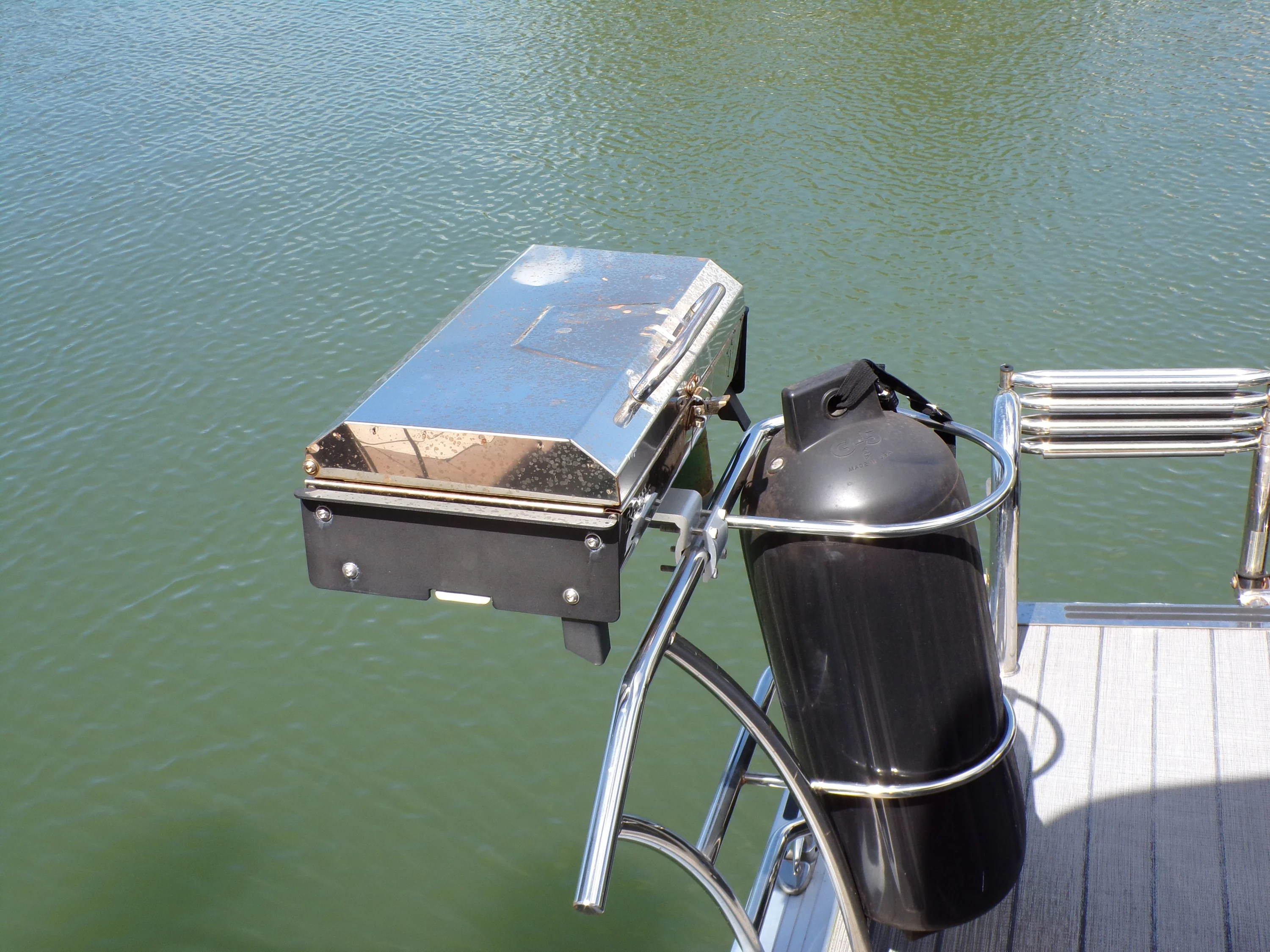 2022 Harris GRAND MARINER 23 Image Thumbnail #38