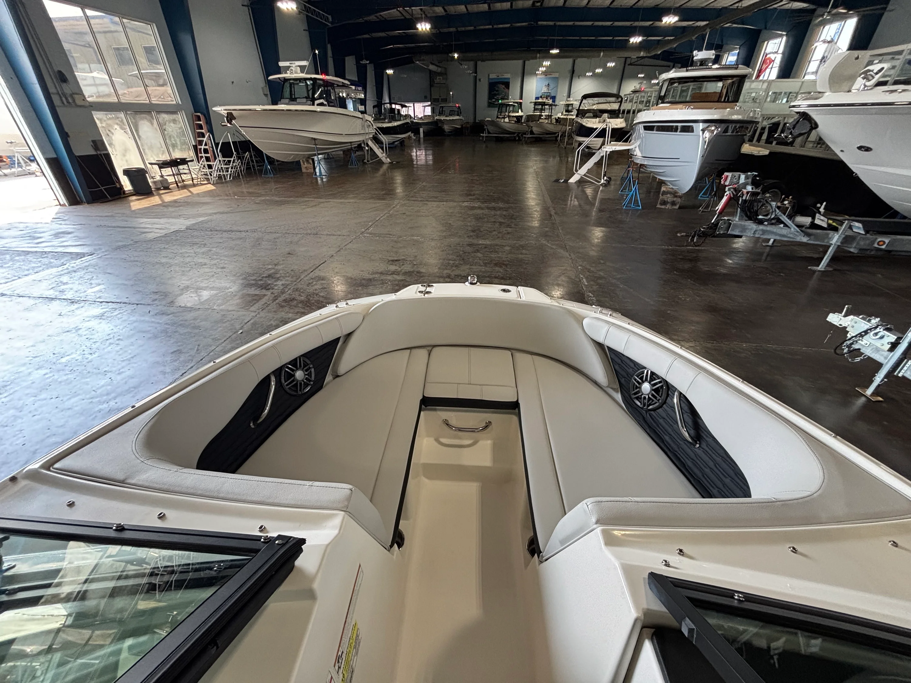 2022 Sea Ray SPX 190 OB Image Thumbnail #15