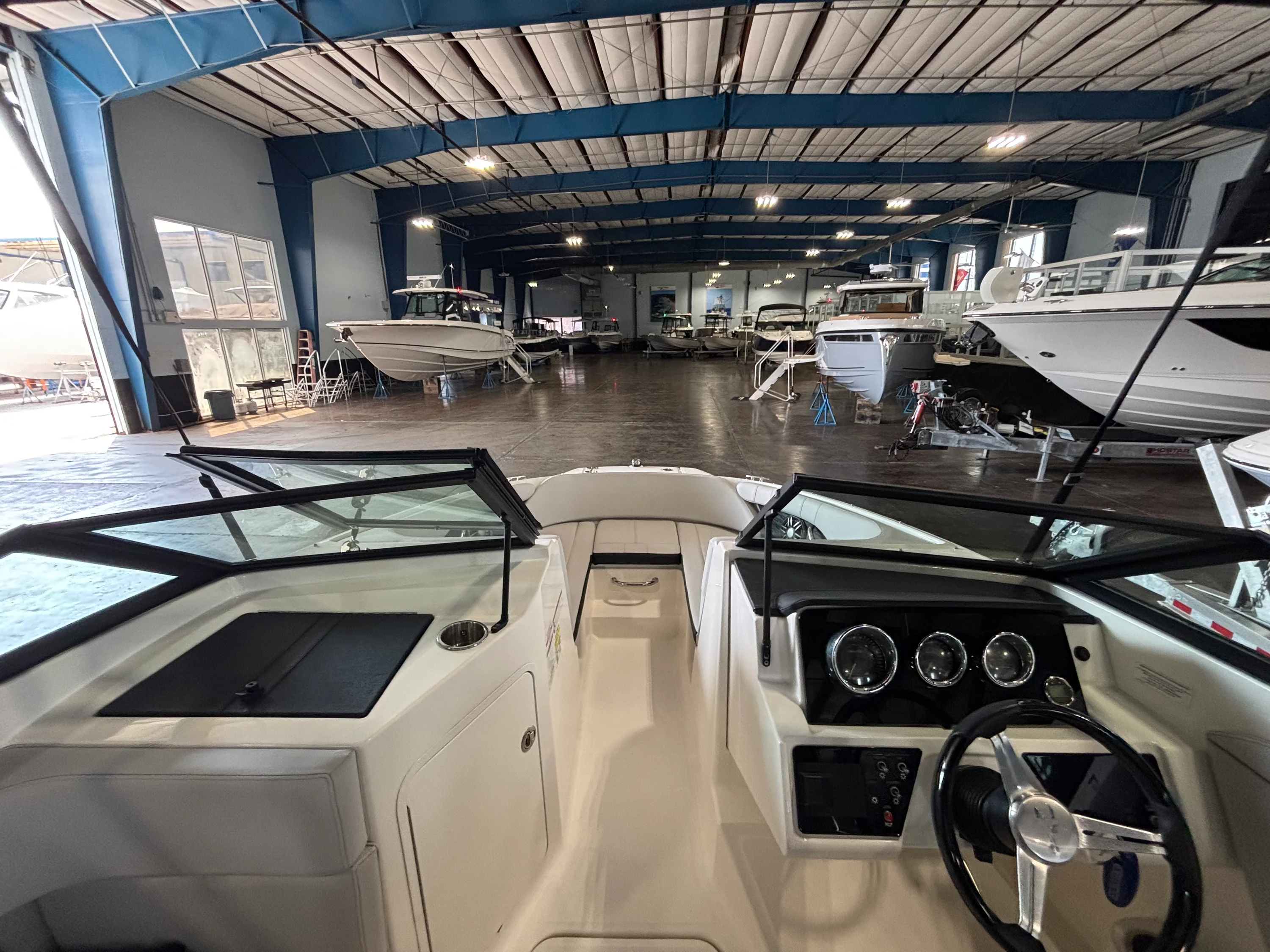 2022 Sea Ray SPX 190 OB Image Thumbnail #14