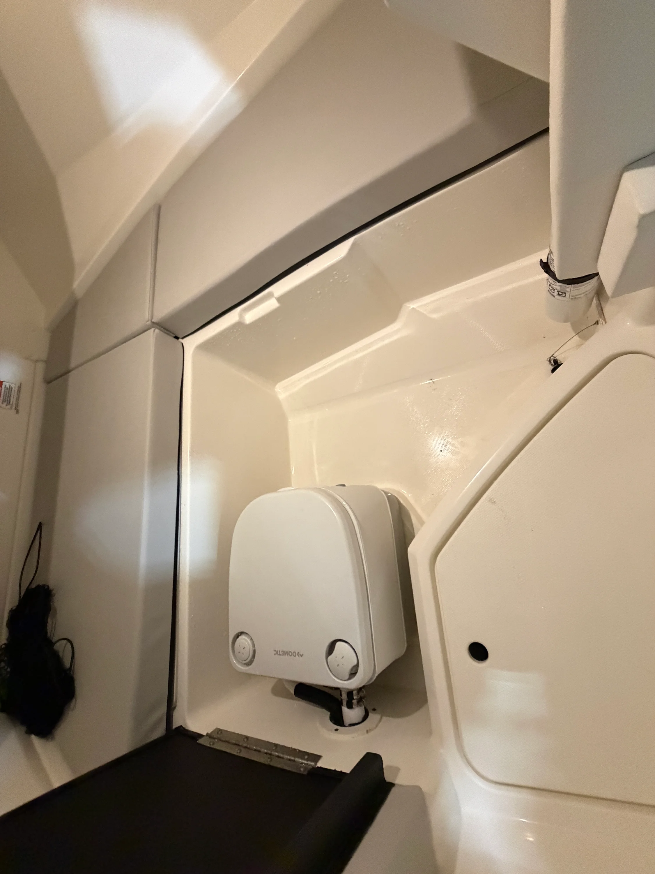 2024 Sea Ray 250 SDX-OB Image Thumbnail #24