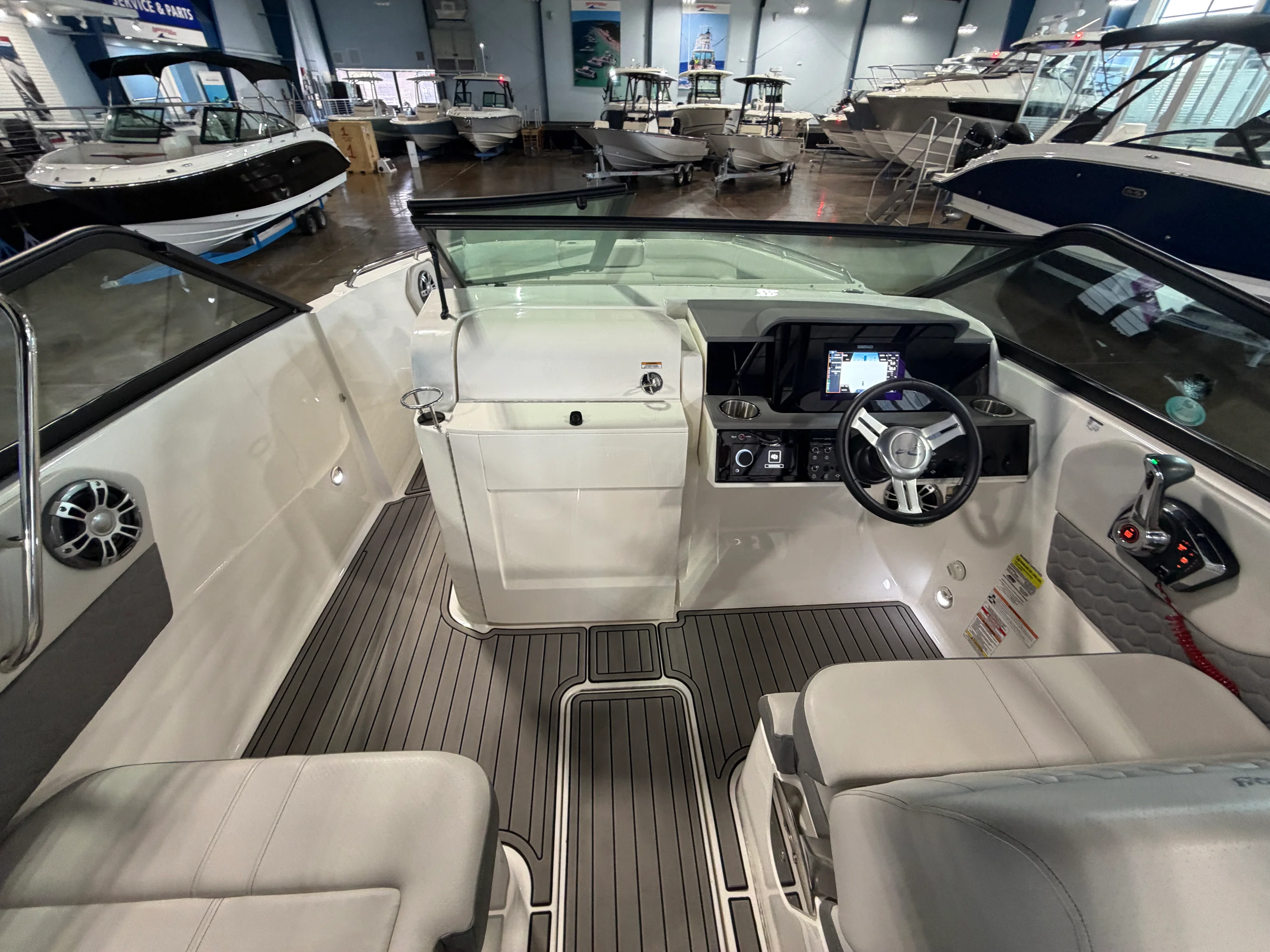 2024 Sea Ray 250 SDX-OB Image Thumbnail #22