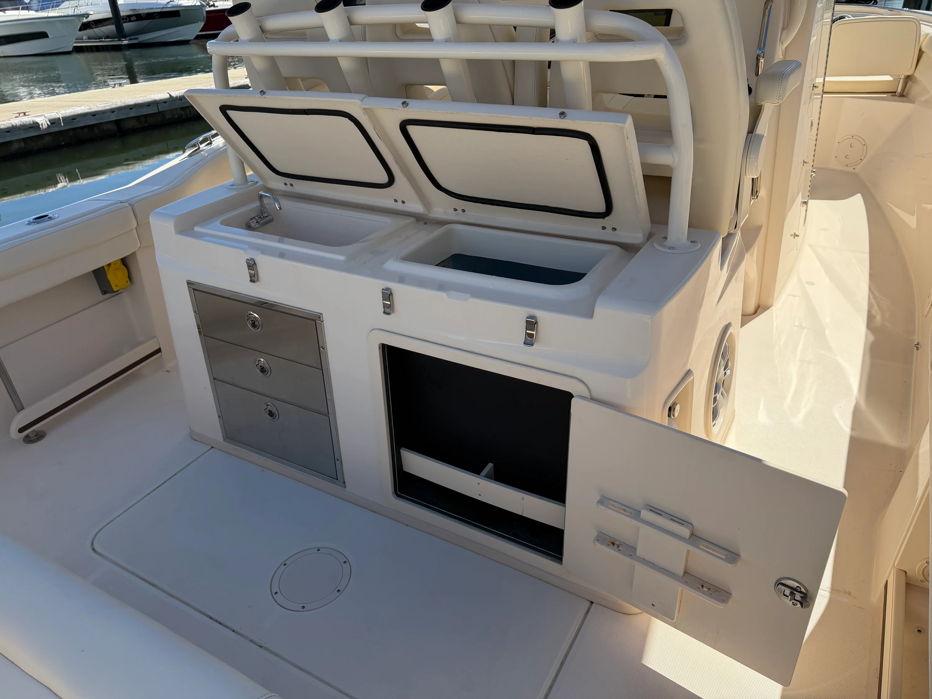 2023 Grady-White Canyon 326 Image Thumbnail #21