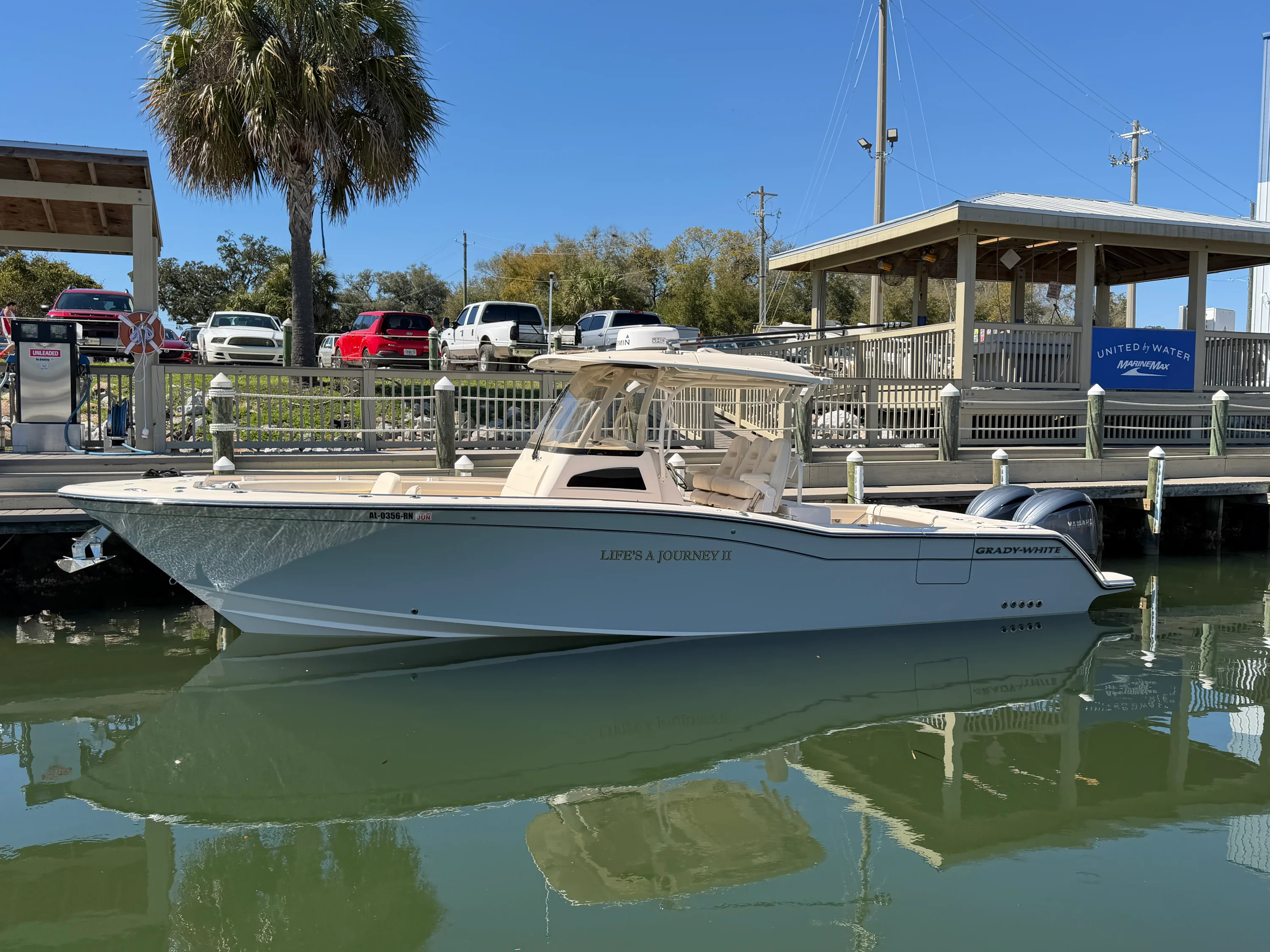 2023 Grady-White Canyon 326 Image Thumbnail #1