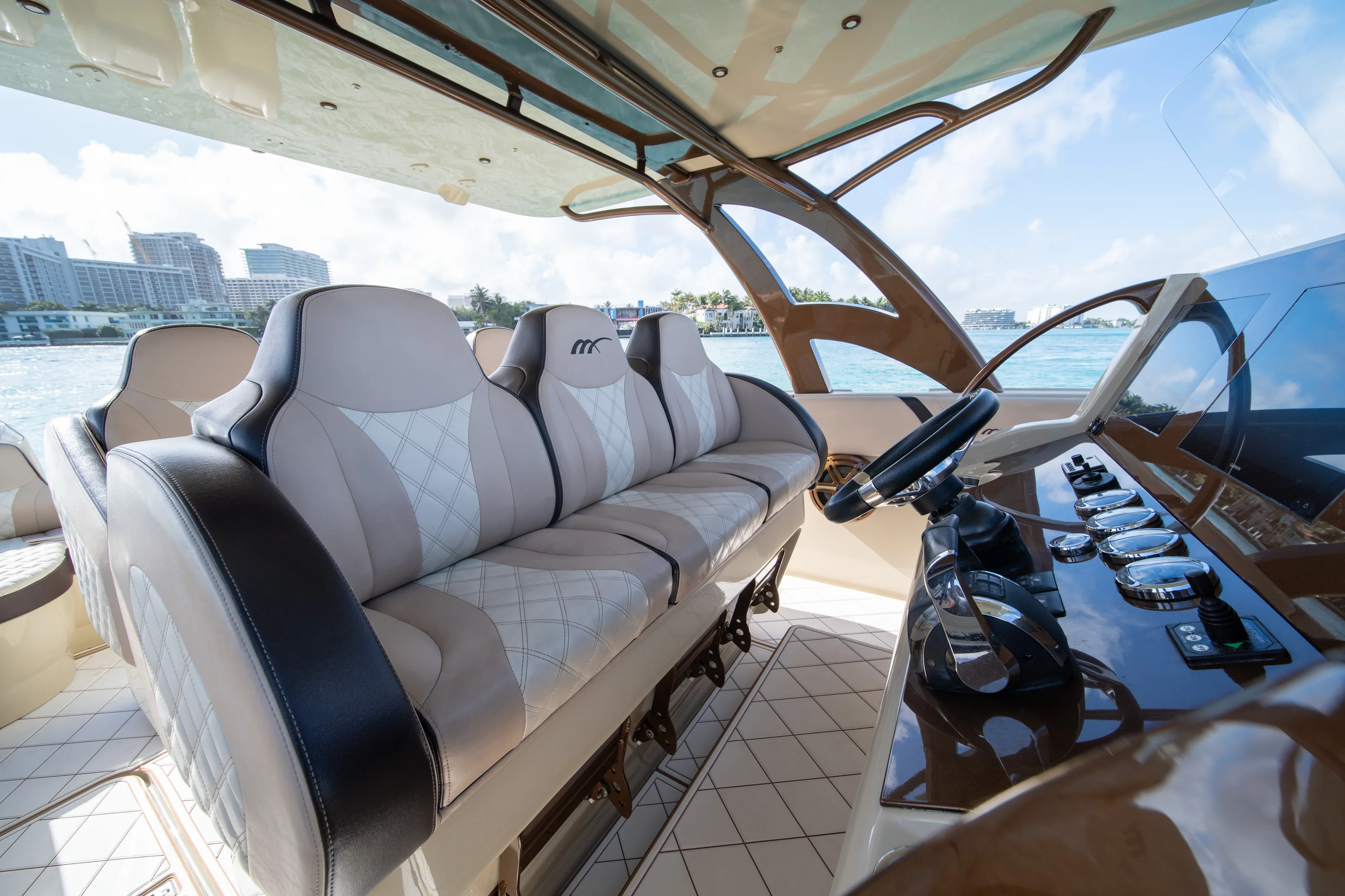 2019 Midnight Express 43 OPEN Image Thumbnail #37