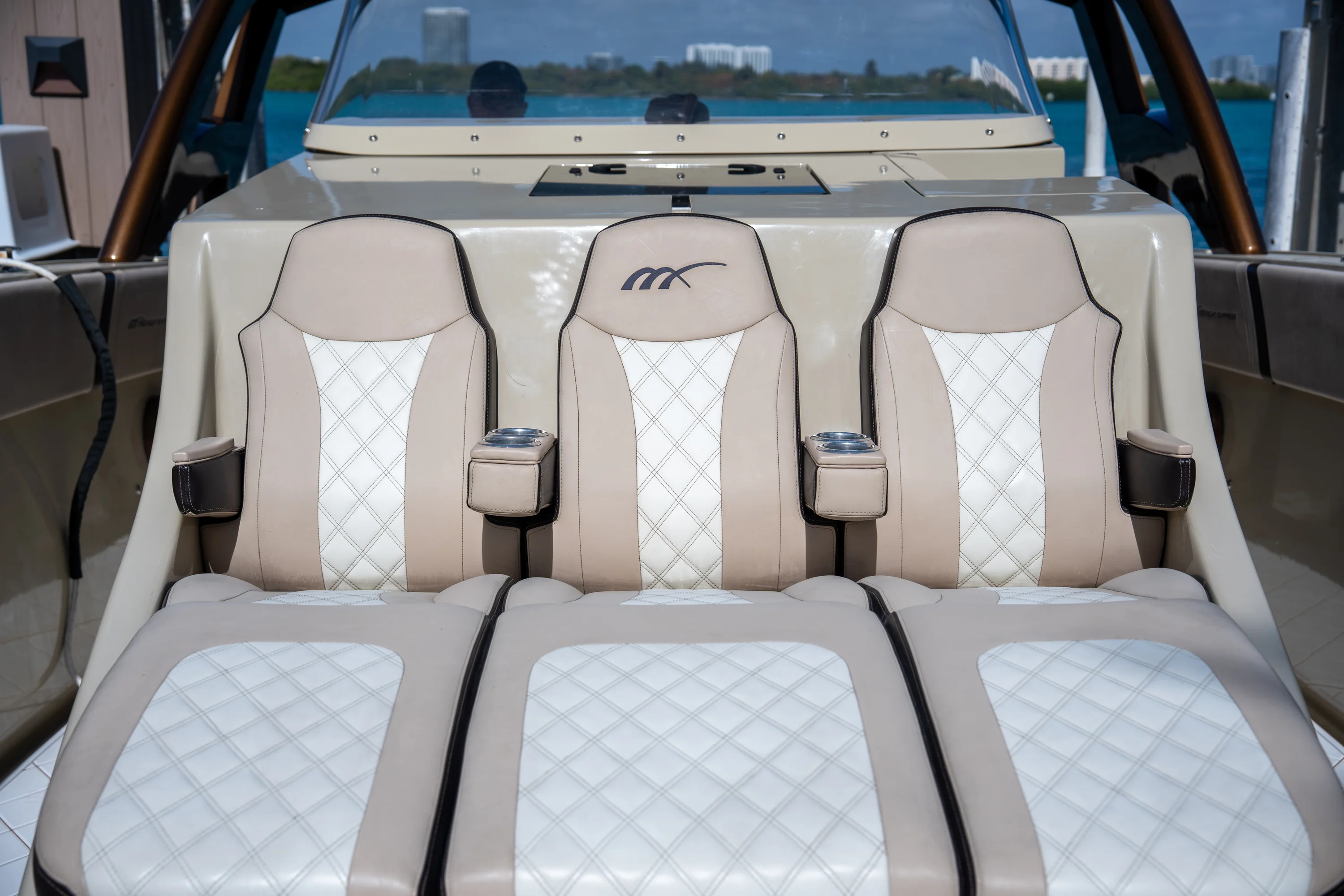 2019 Midnight Express 43 OPEN Image Thumbnail #45