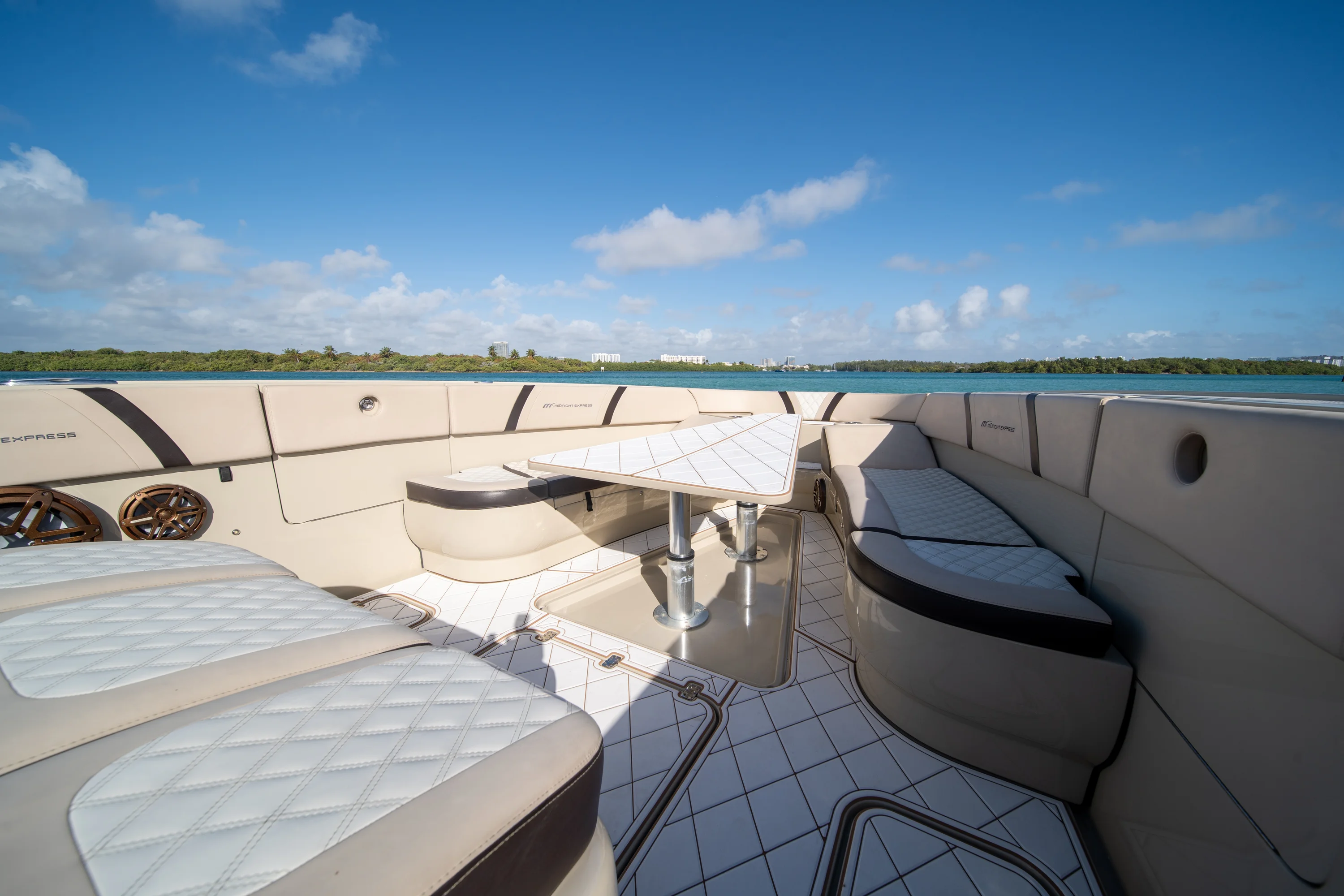 2019 Midnight Express 43 OPEN Image Thumbnail #35