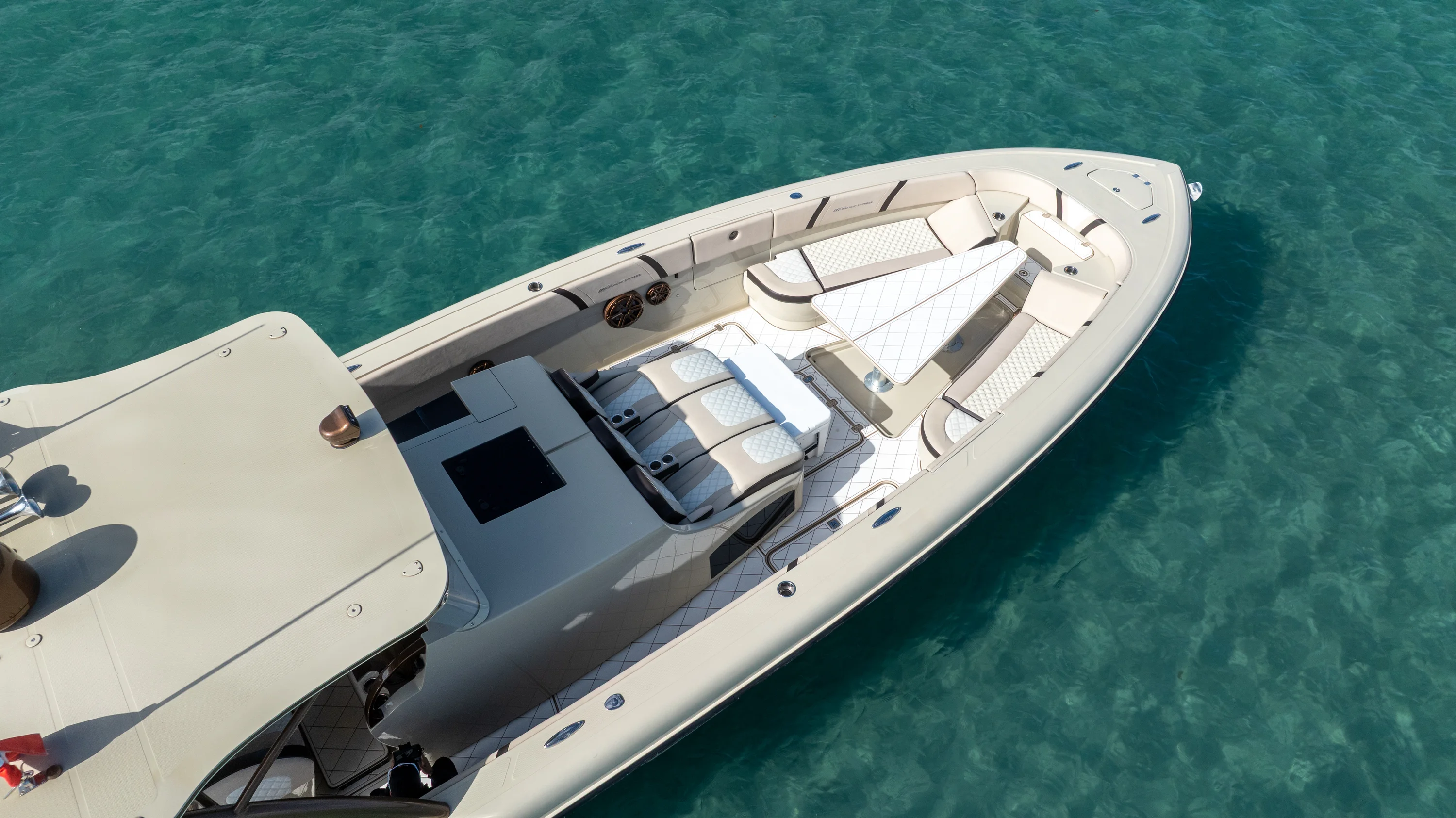 2019 Midnight Express 43 OPEN Image Thumbnail #4