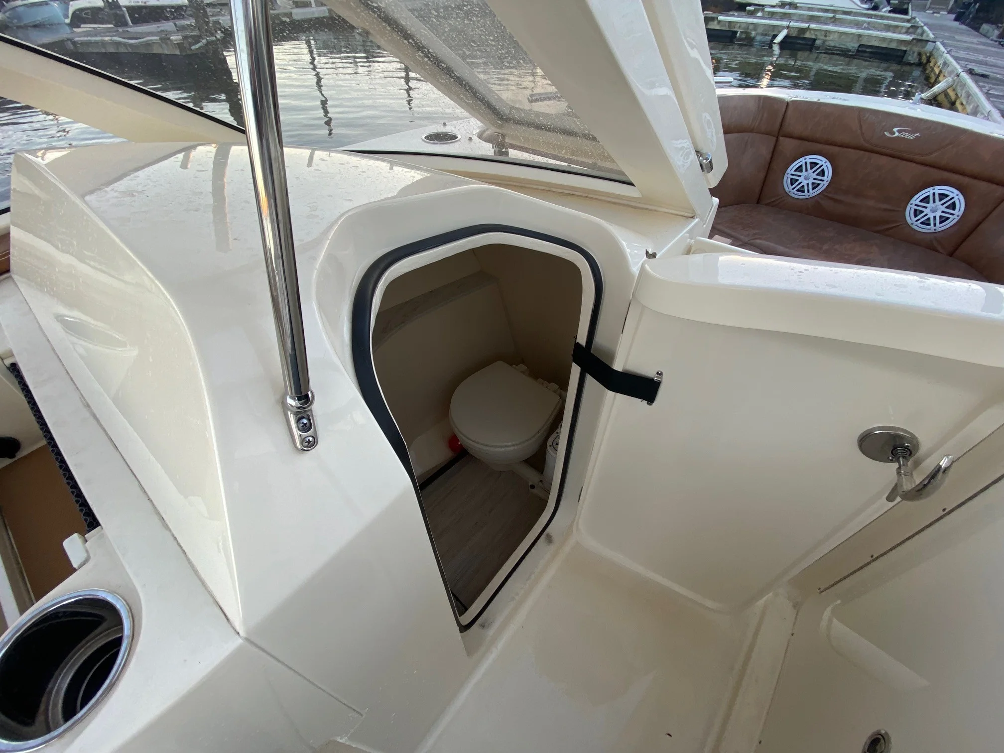 2022 Scout 240 DORADO Image Thumbnail #19