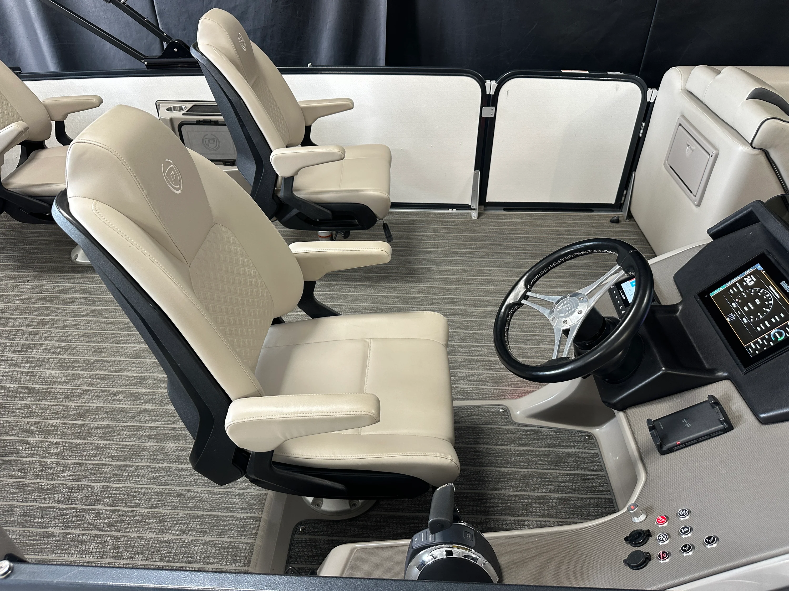 2022 Premier 250 Solaris Image Thumbnail #5