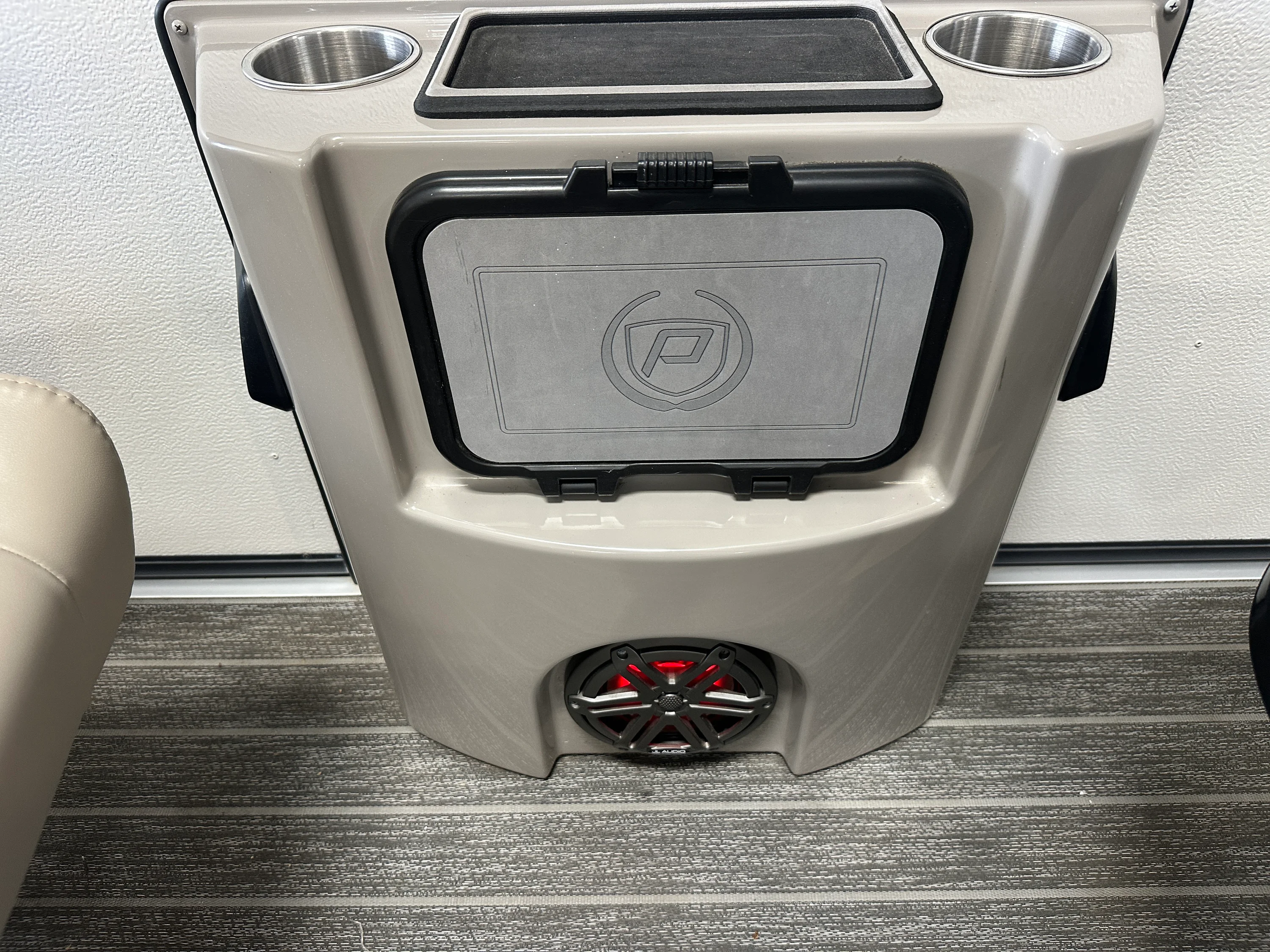 2022 Premier 250 Solaris Image Thumbnail #26