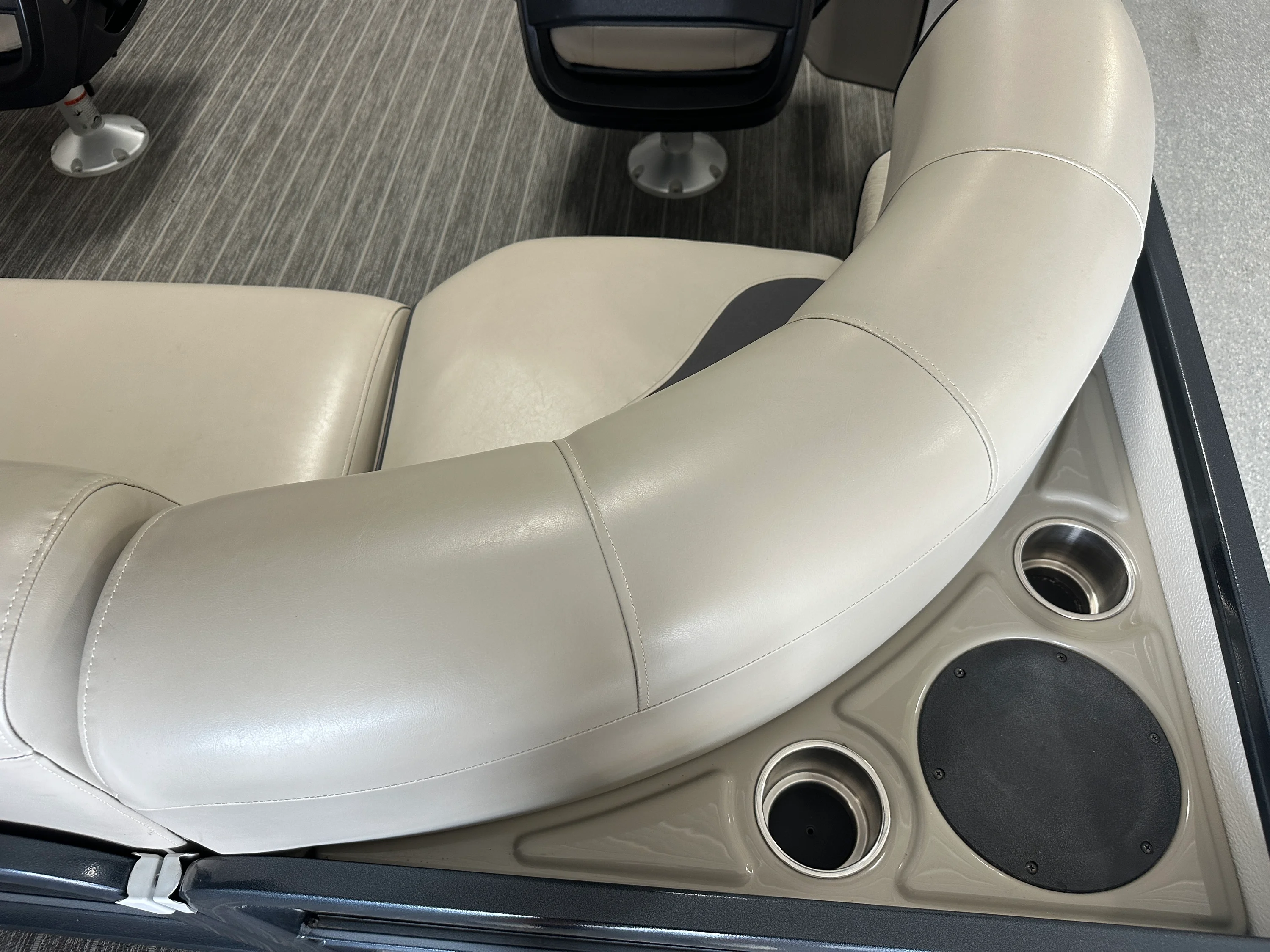 2022 Premier 250 Solaris Image Thumbnail #14