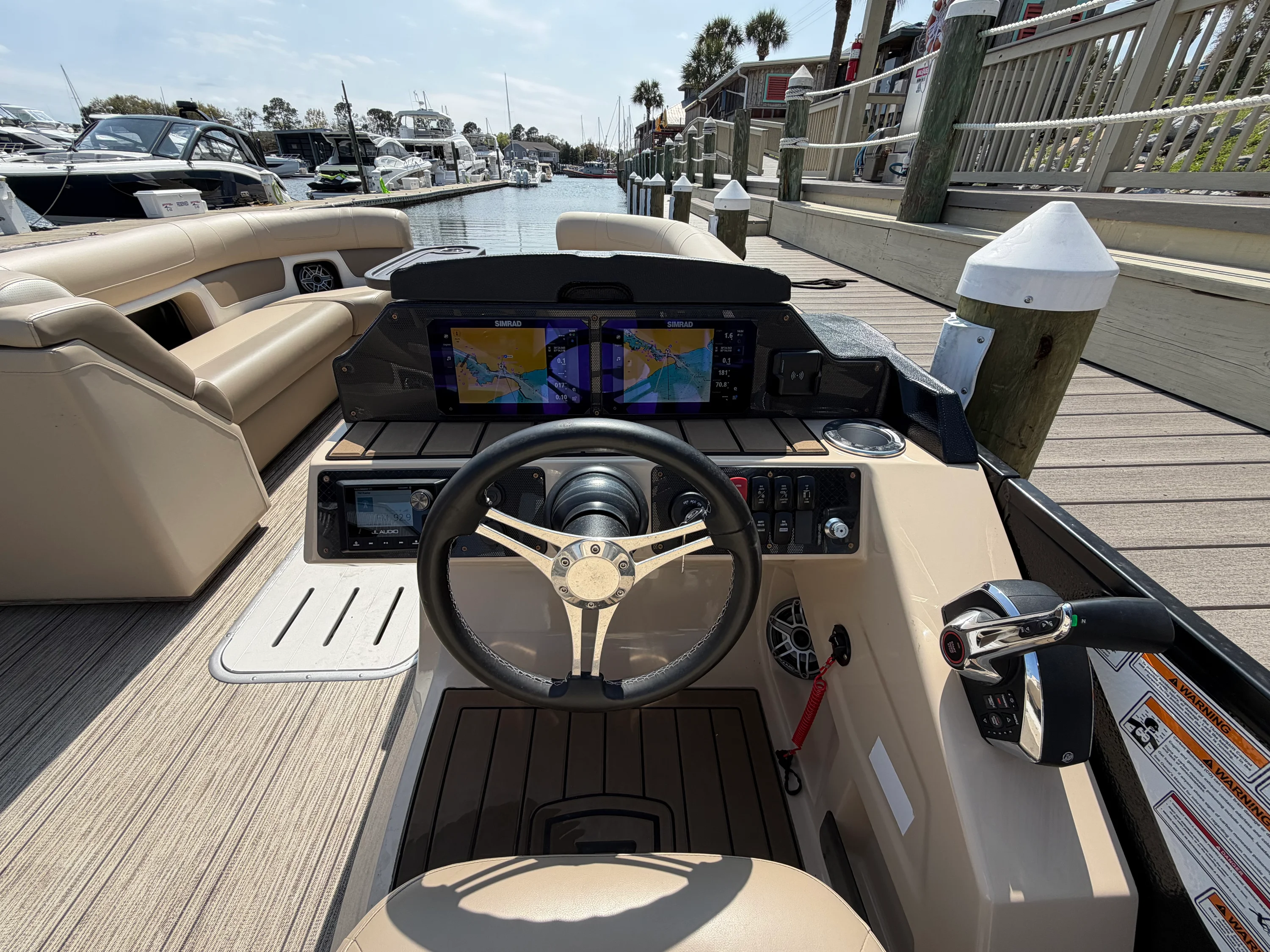 2025 Premier 250 SOLARIS REV Image Thumbnail #19